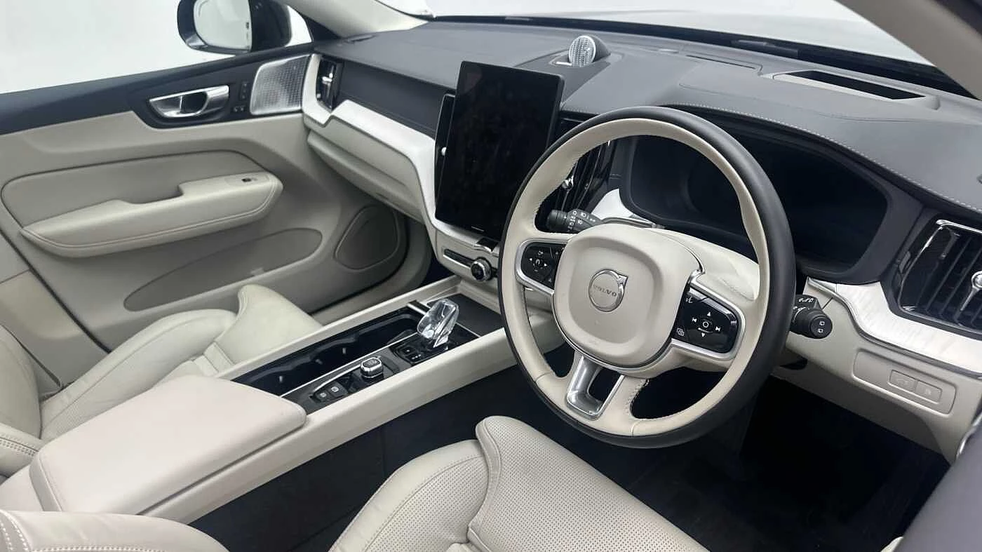 Volvo-XC60-image-4
