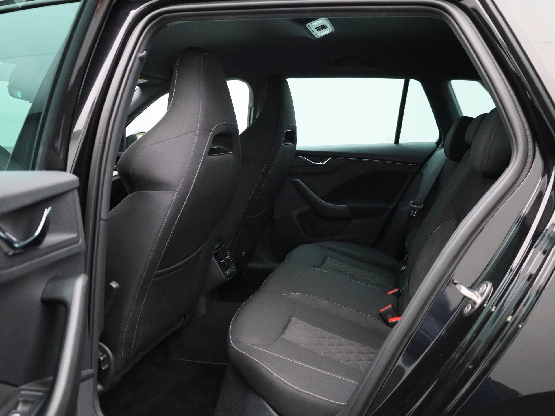 Škoda Kamiq 1.0 TSI Sport Business