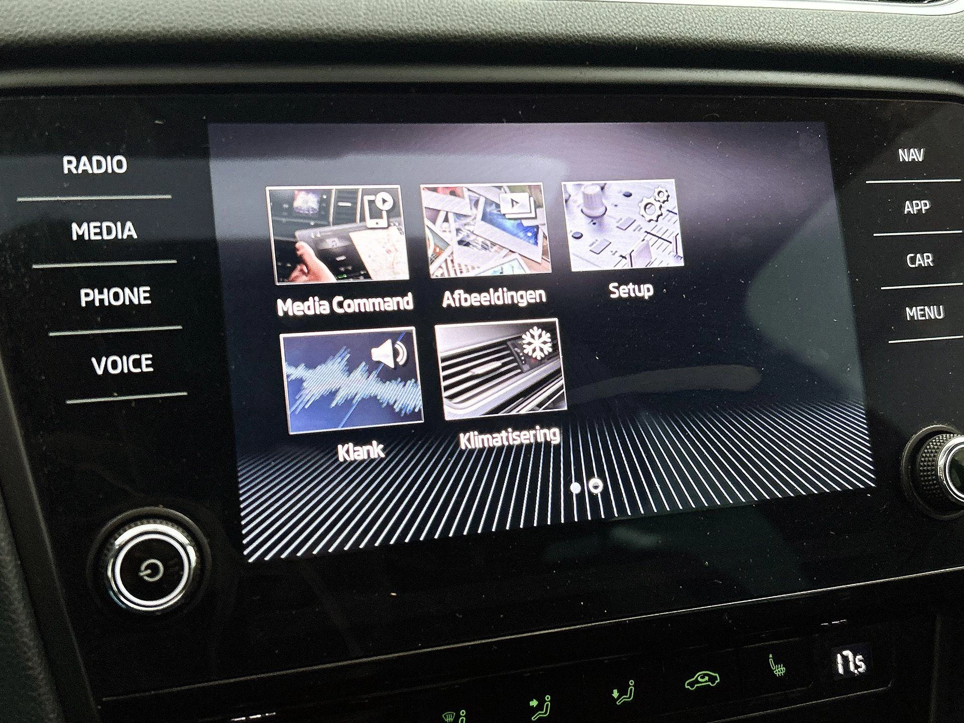 Škoda-Octavia-image-11