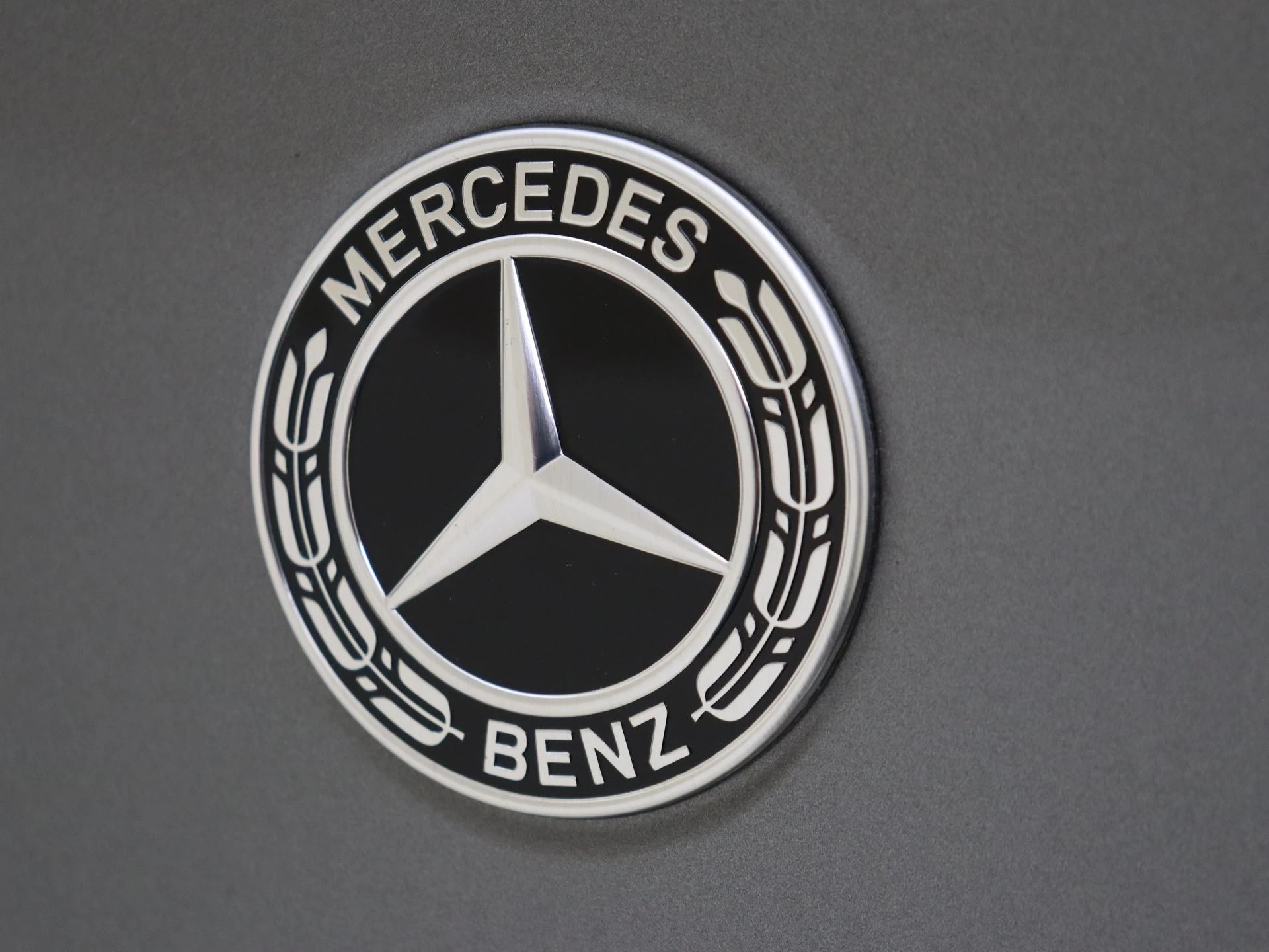 Mercedes-Benz A-Klasse 250 e Business Solution AMG