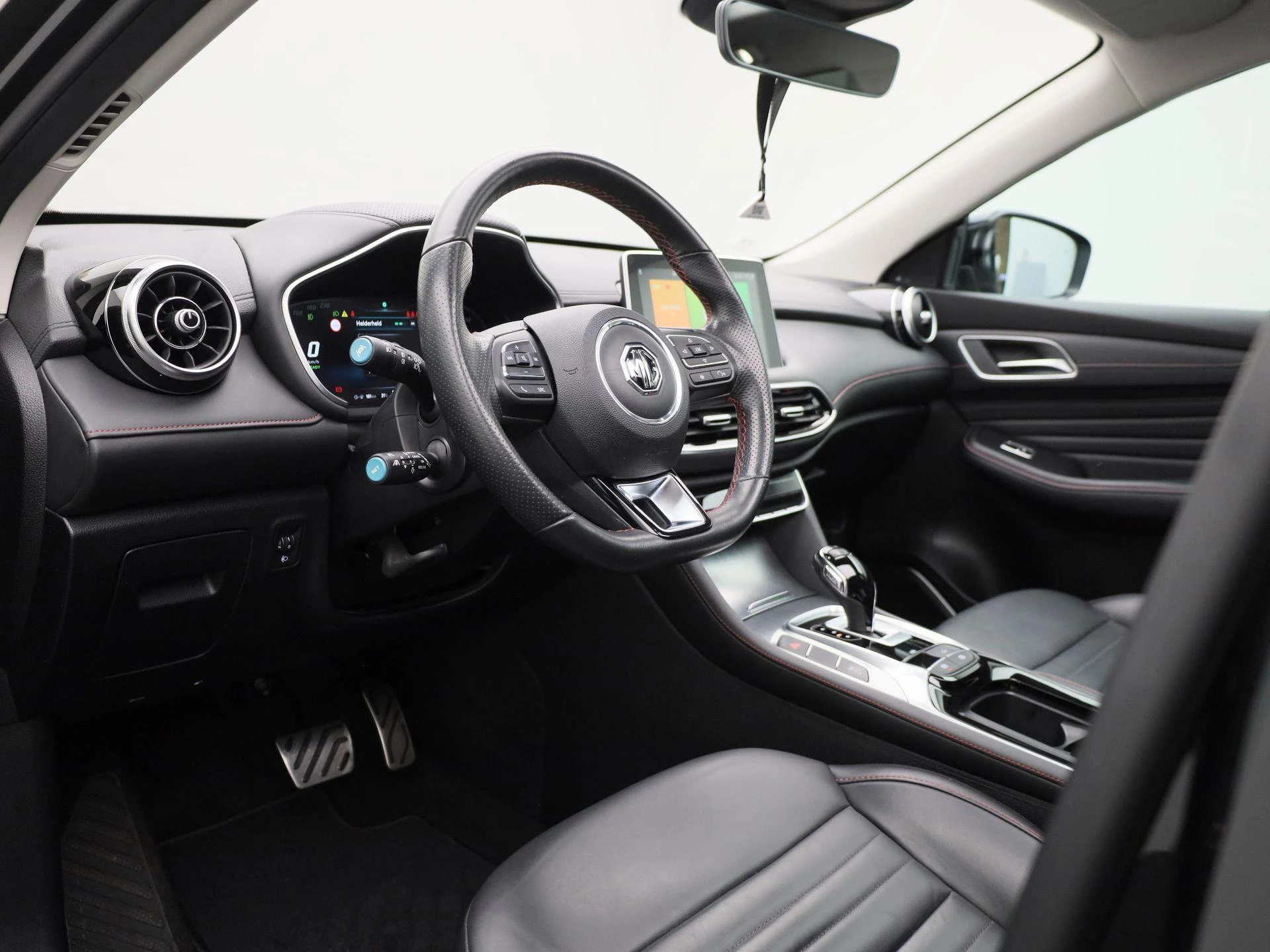 MG EHS 1.5 TGDI Luxury
