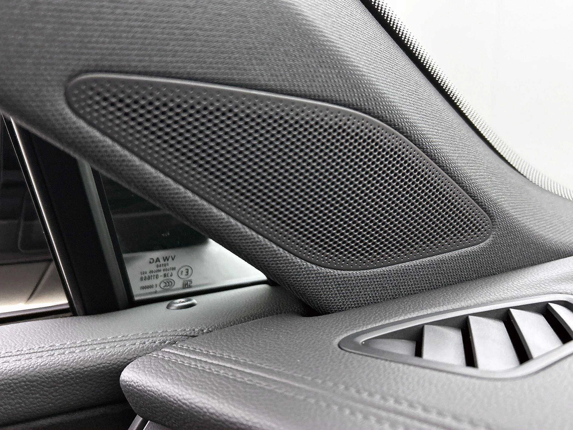 Volkswagen-Tayron-image-15