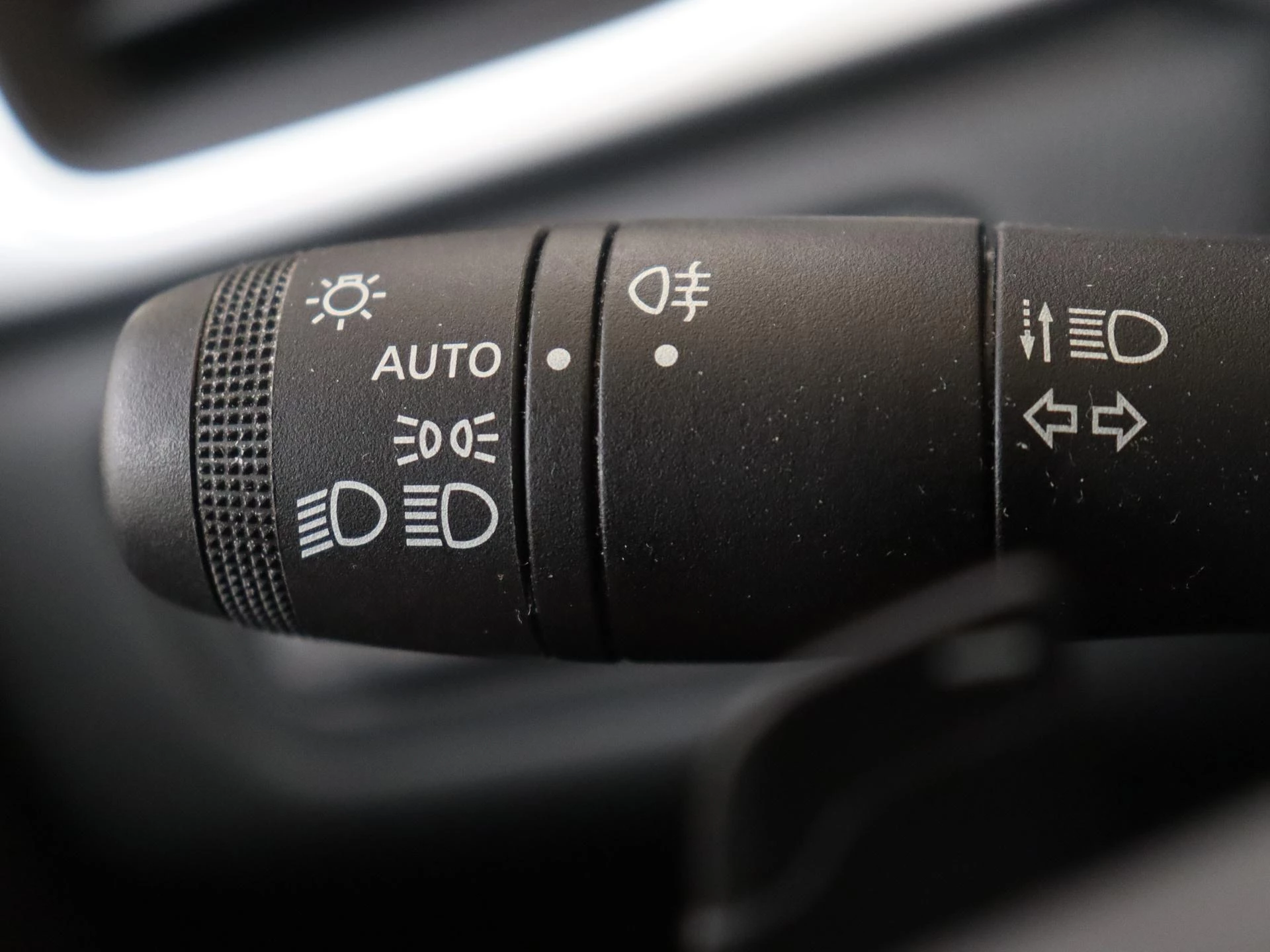 Renault-Captur-image-22