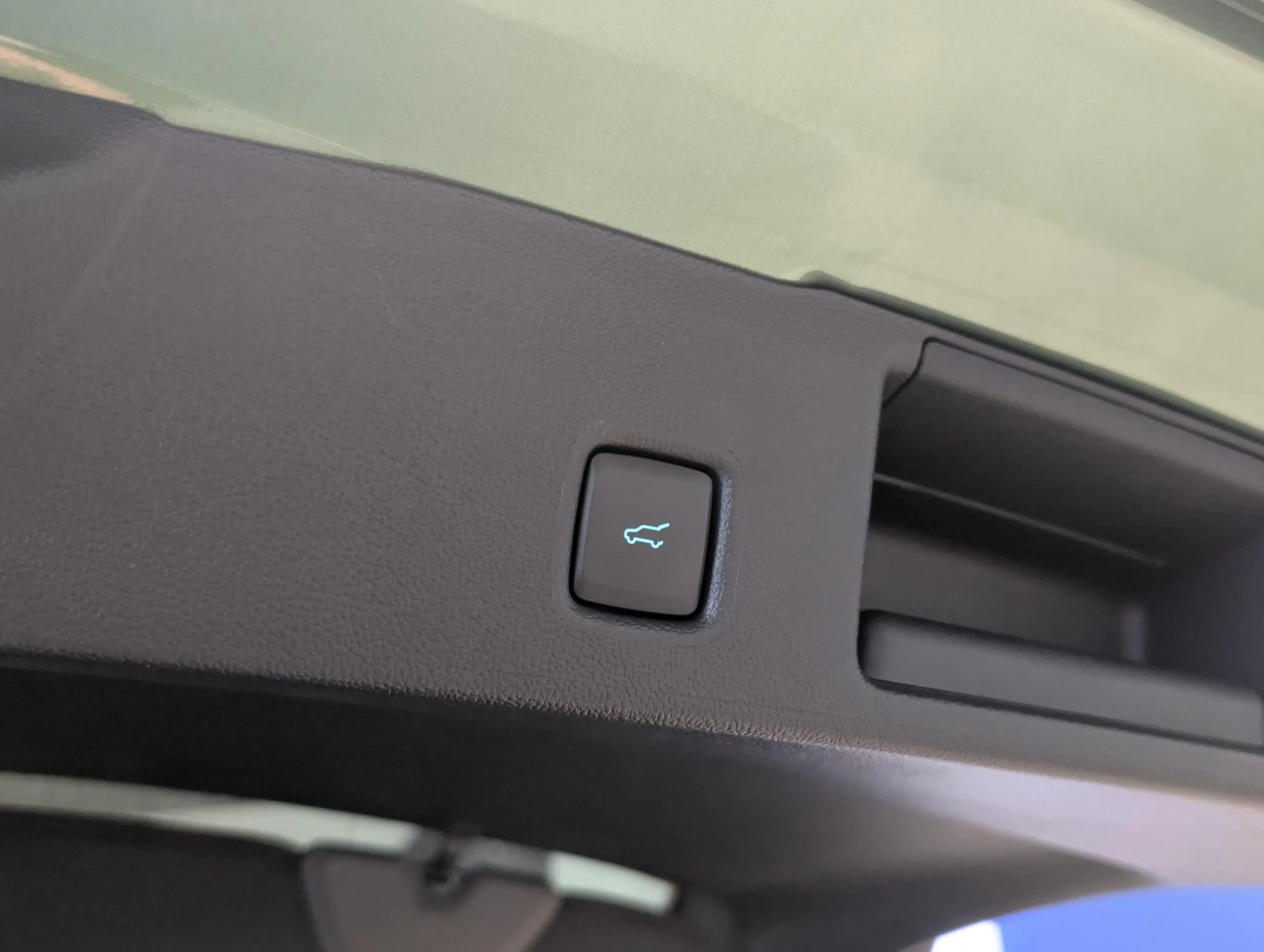 Ford-Kuga-image-18