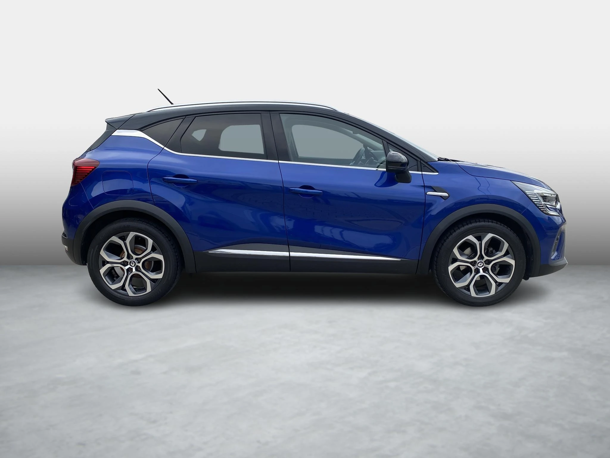 Renault-Captur-image-2