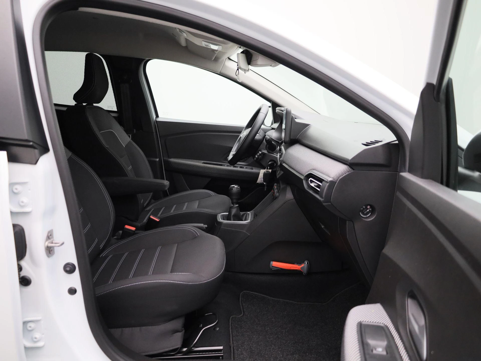 Dacia Sandero - 27