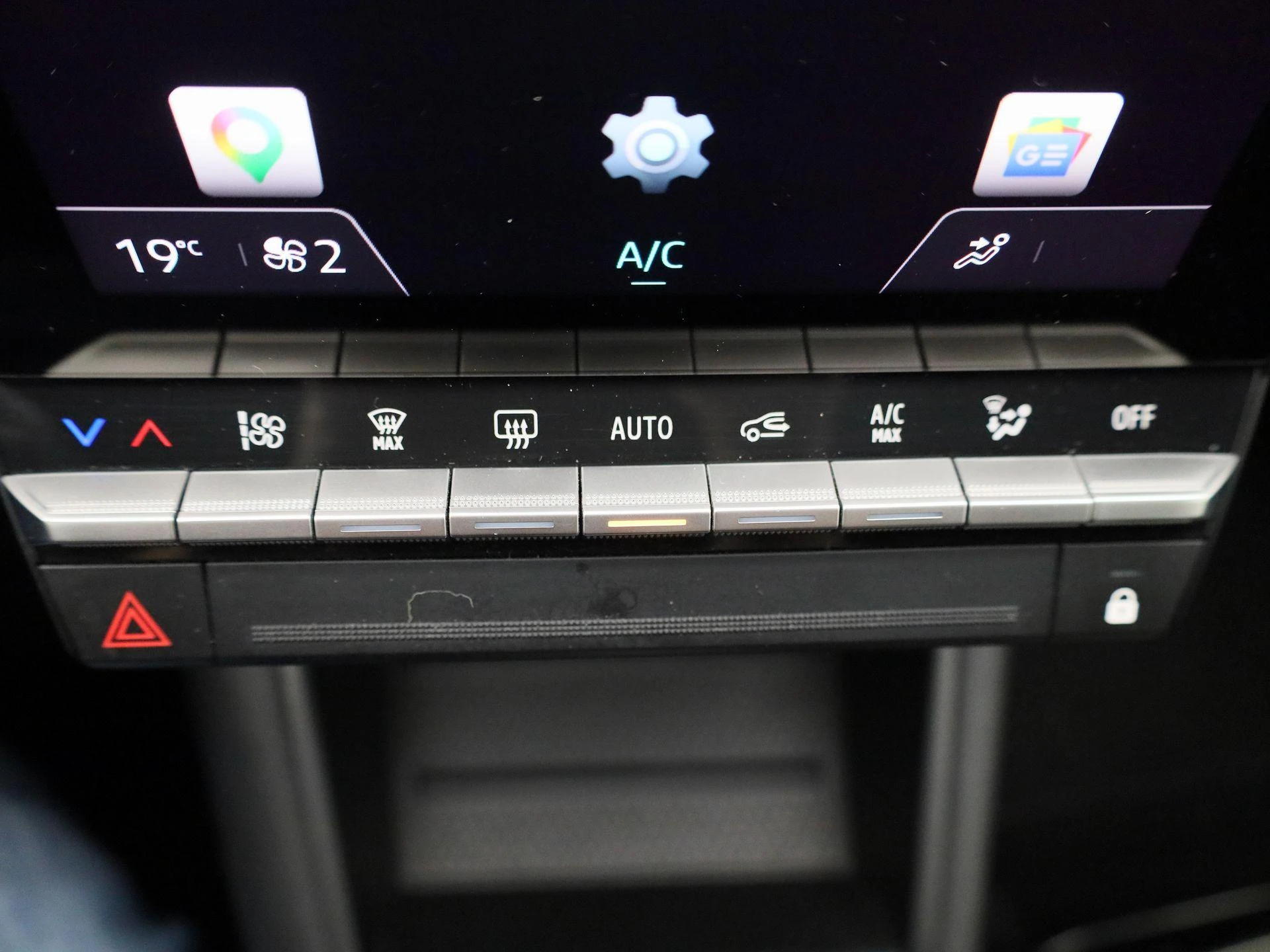 Renault Captur 1.8 E-Tech full hybrid 160 techno