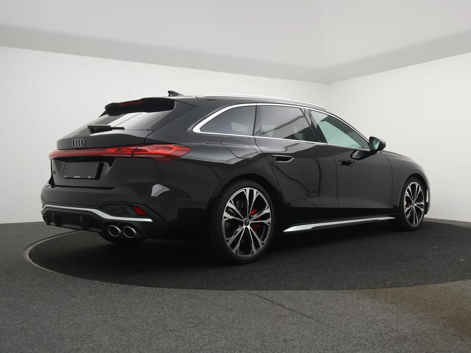 Audi-S5-image-1