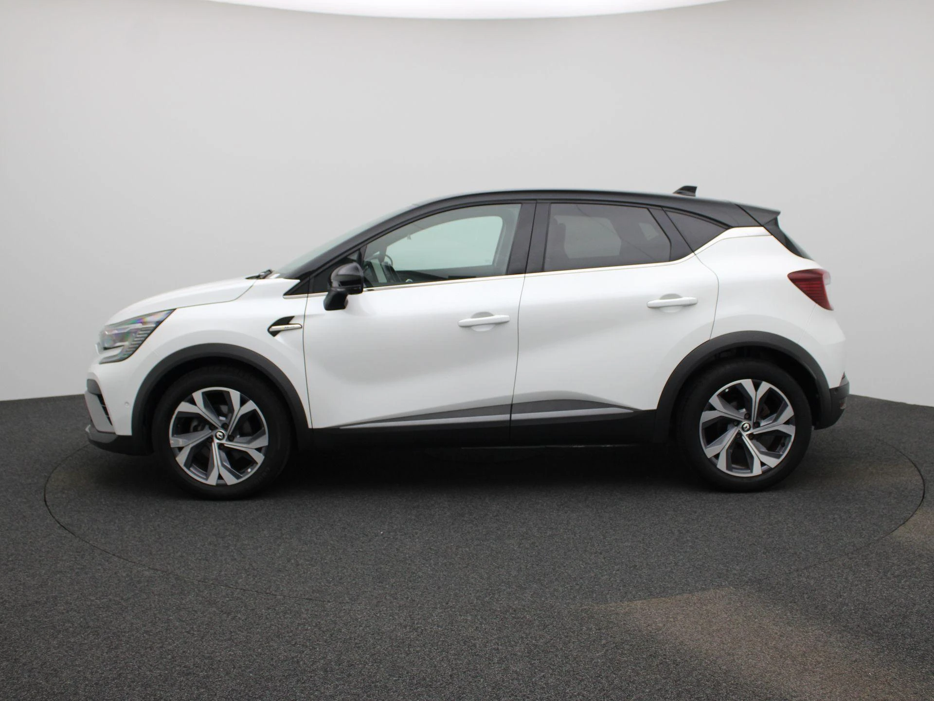 Renault-Captur-image-3