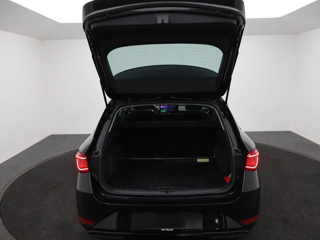 SEAT-Leon-image-11