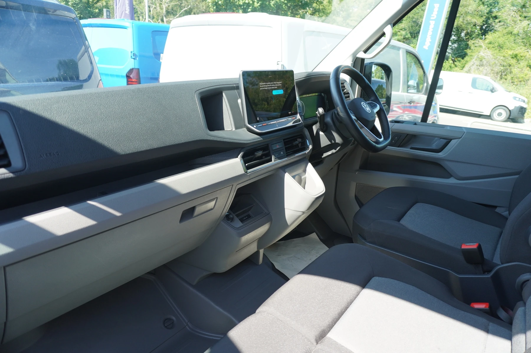 Volkswagen-Crafter-image-1