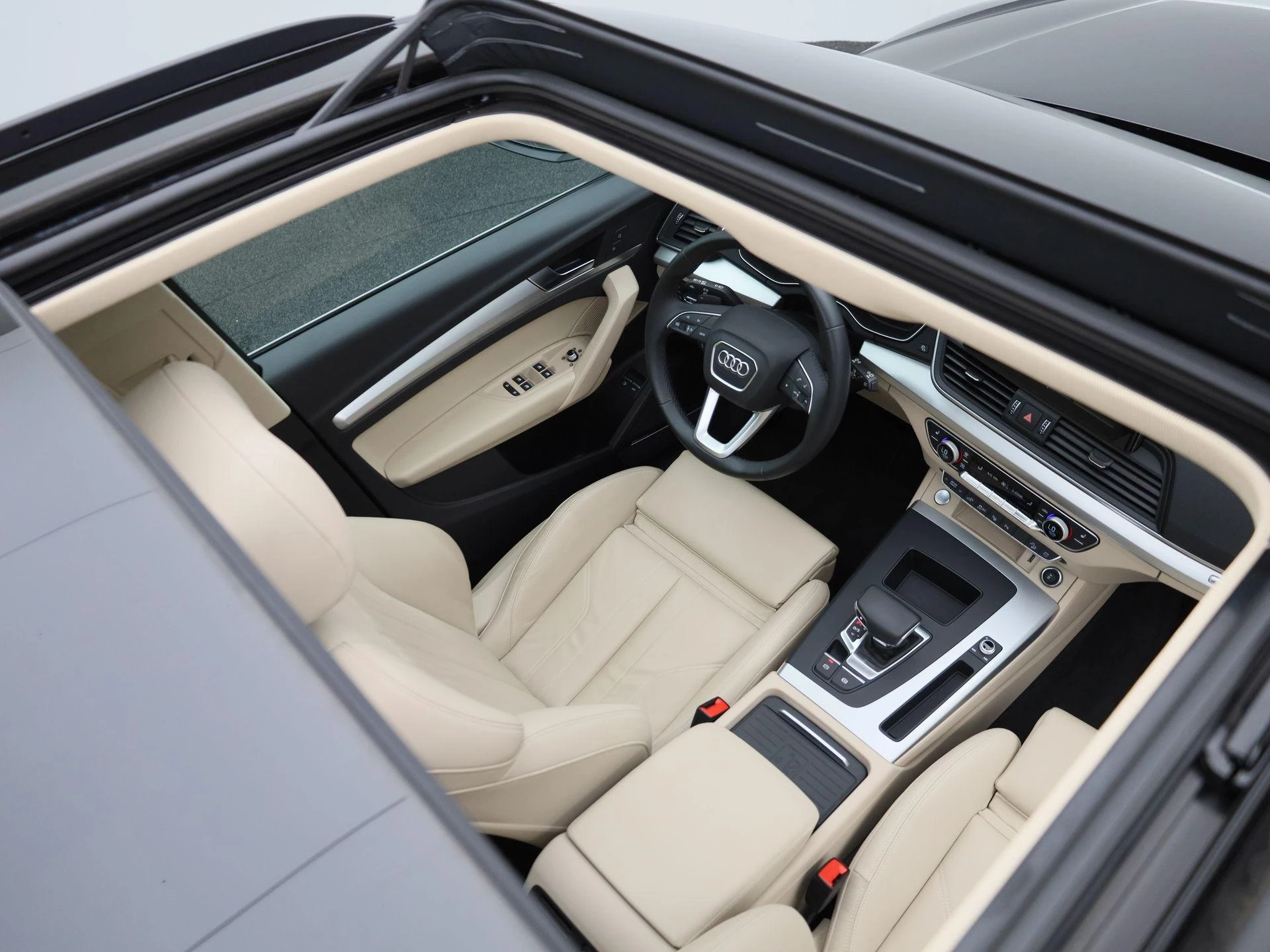Audi-Q5-image-45