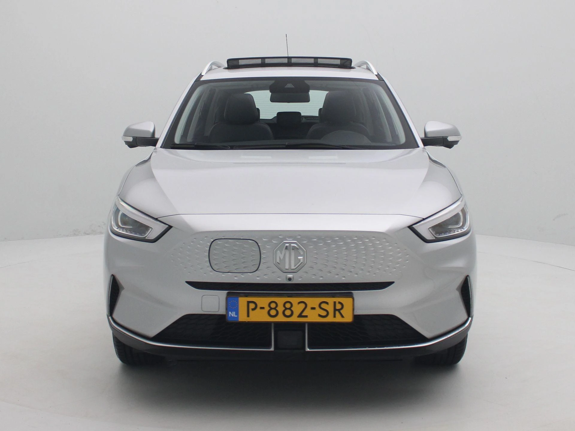 MG Standard Range Luxury 50 kWh