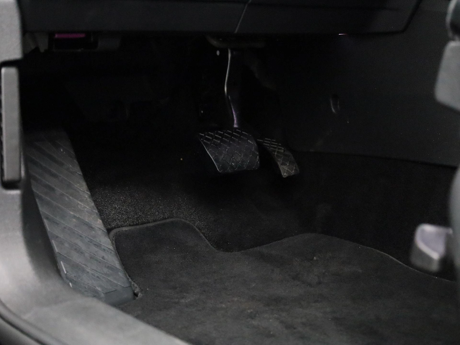 Volkswagen-Tayron-image-45