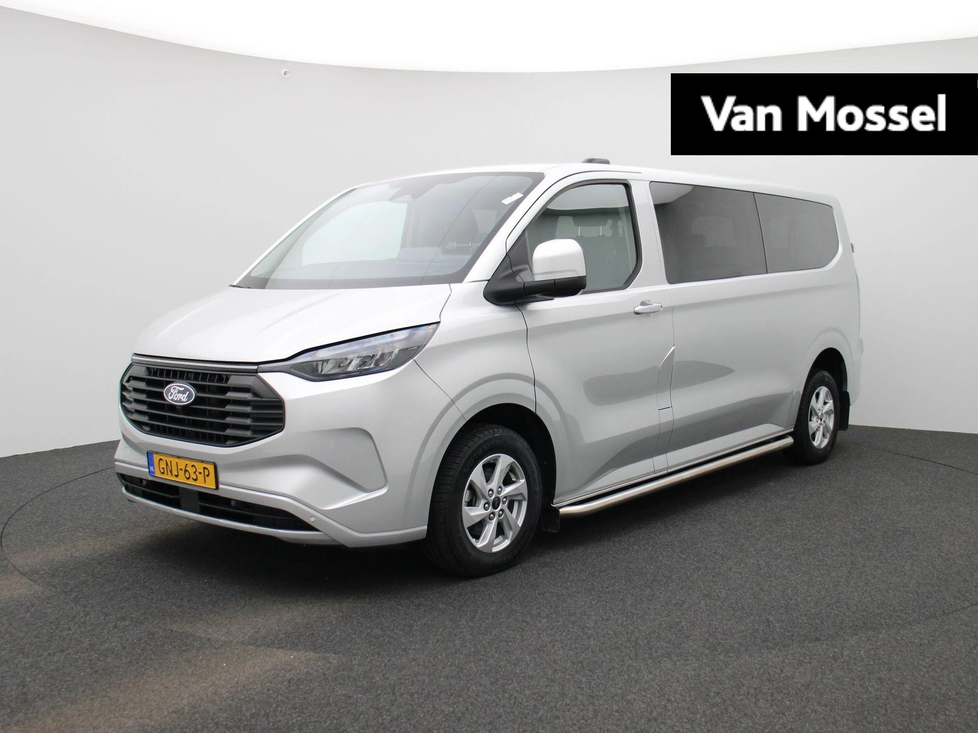 Ford-Transit Custom-image-0