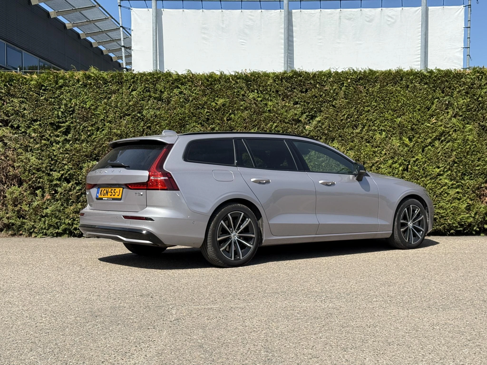 Volvo-V60-image-6