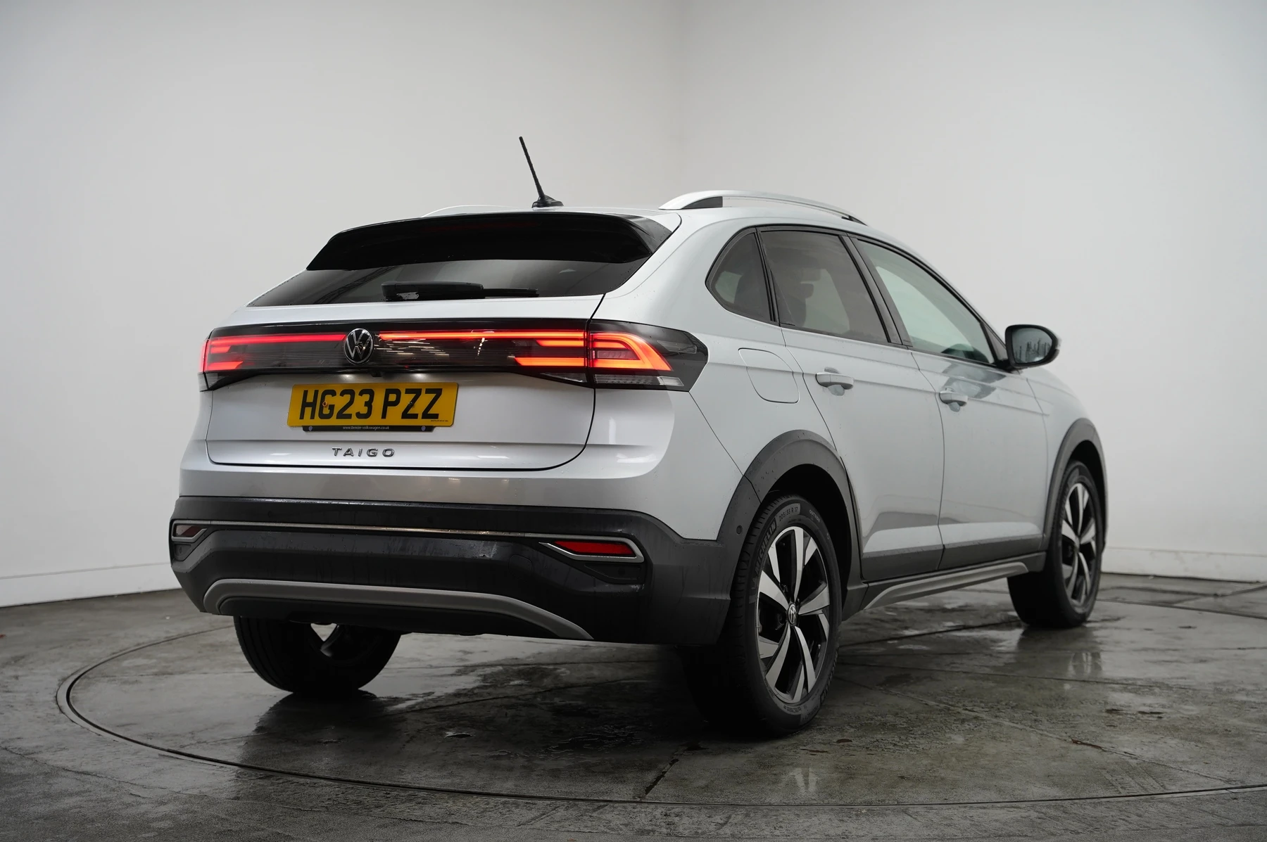 Volkswagen-Taigo-image-14