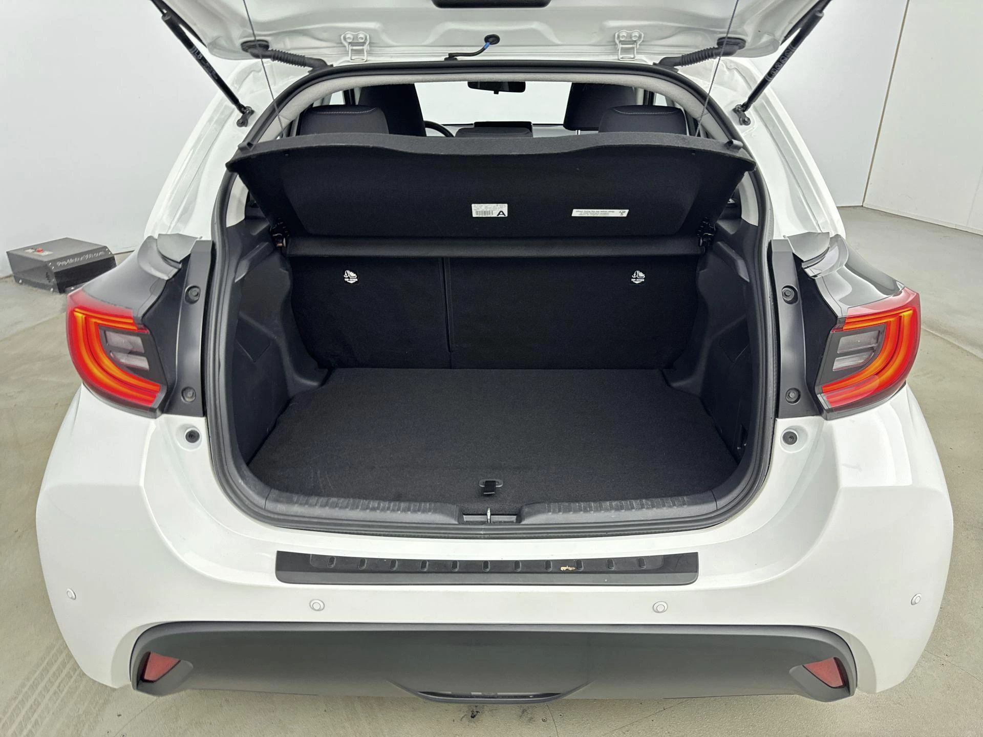 Toyota-Yaris-image-19