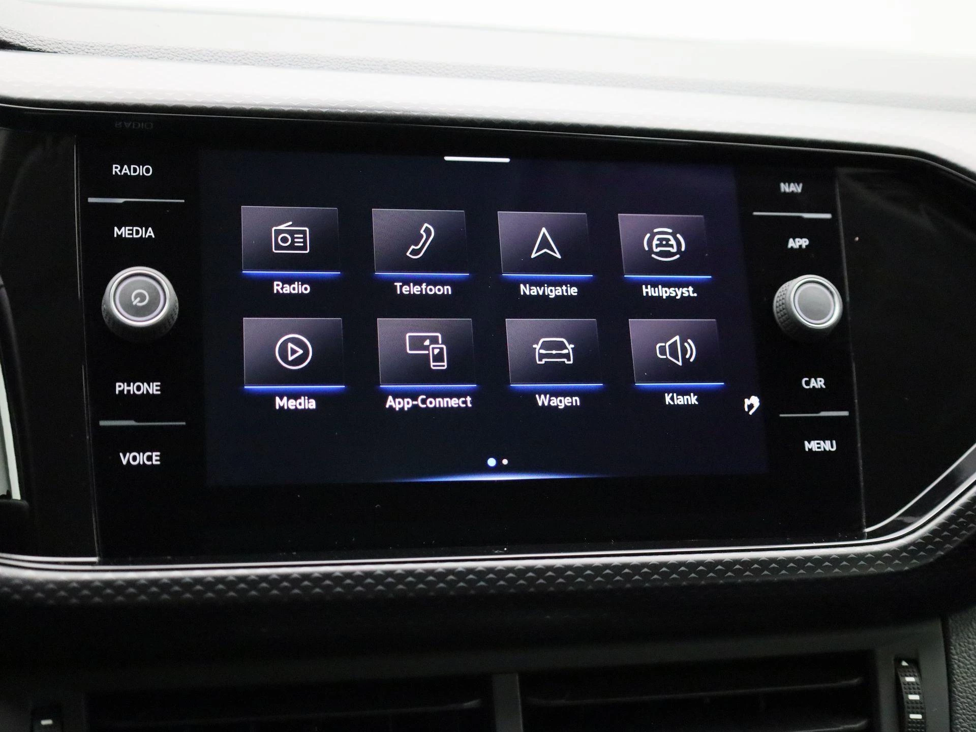 Volkswagen-T-Cross-image-21