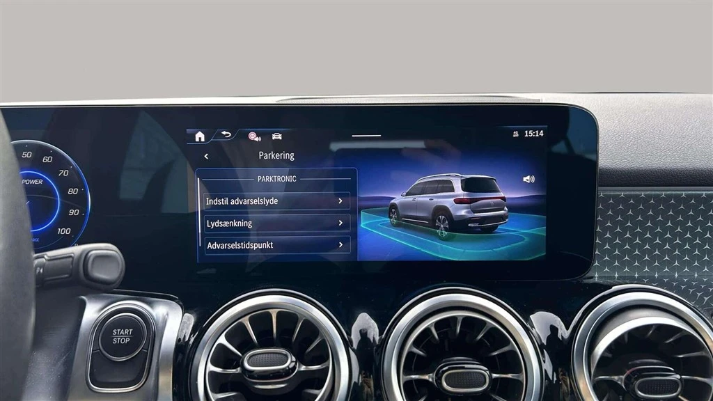 Mercedes-Benz-EQB-image-19
