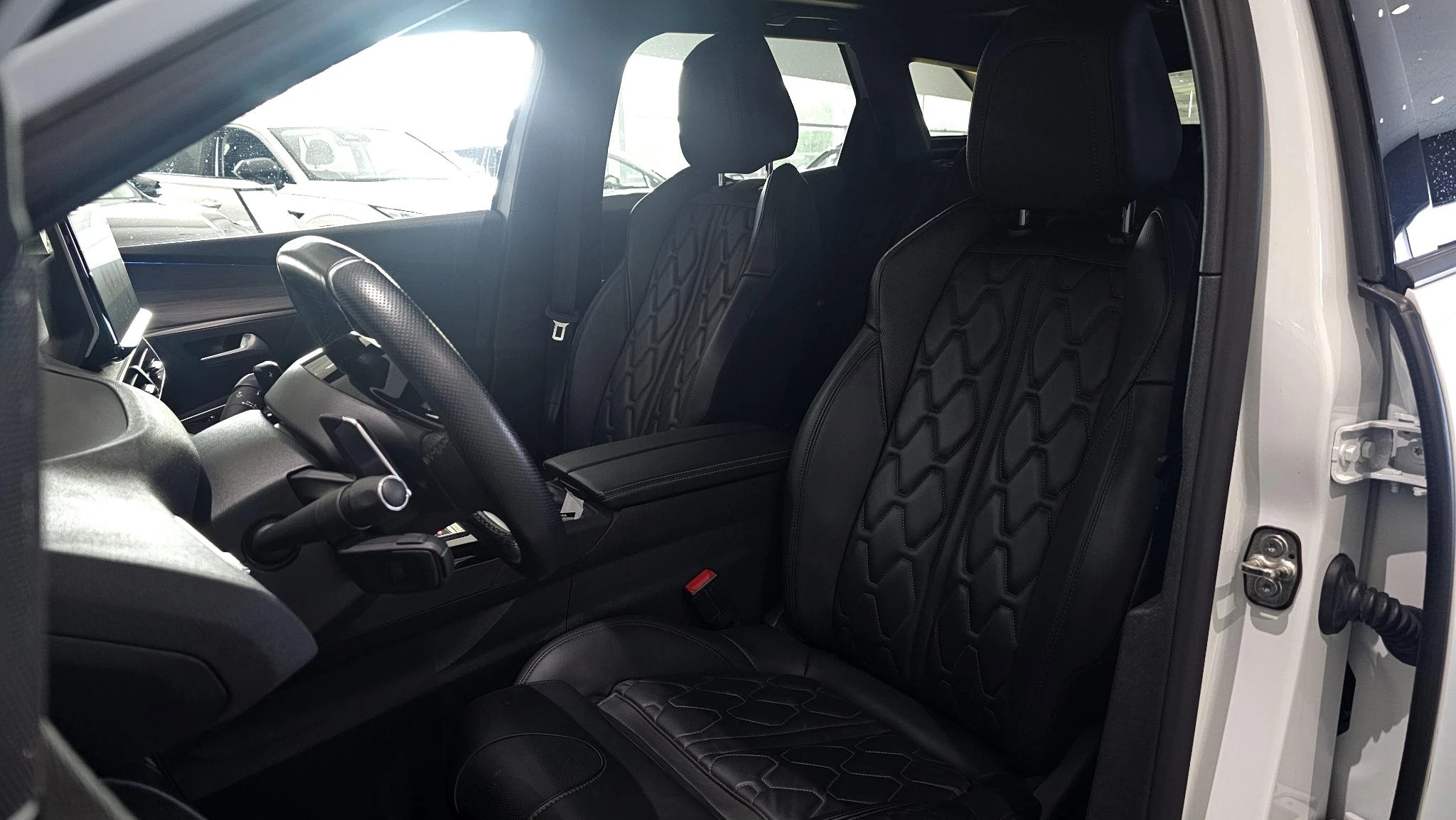 Peugeot-3008-image-9