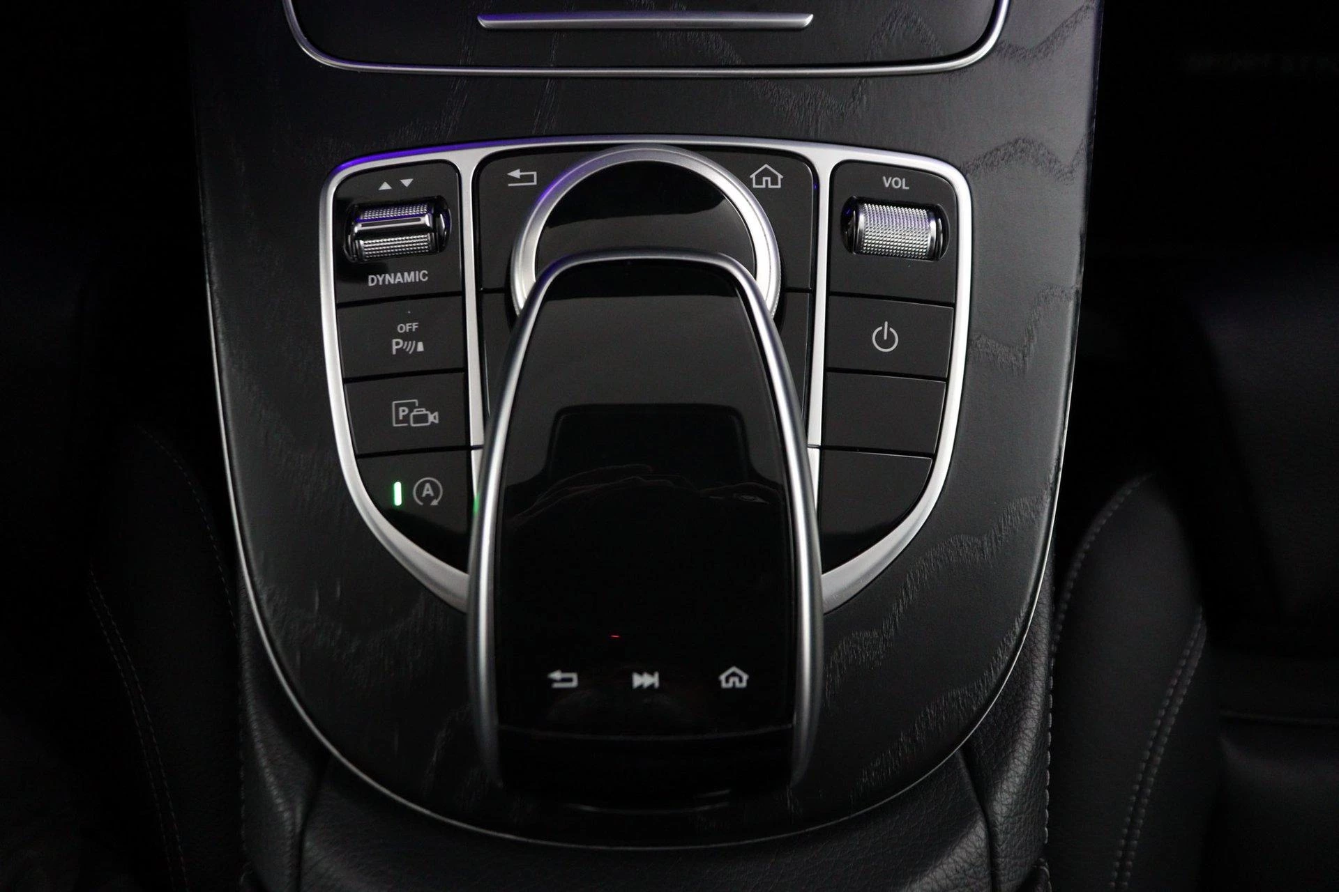 Mercedes-Benz E-Klasse 200 Business Solution Automaat |