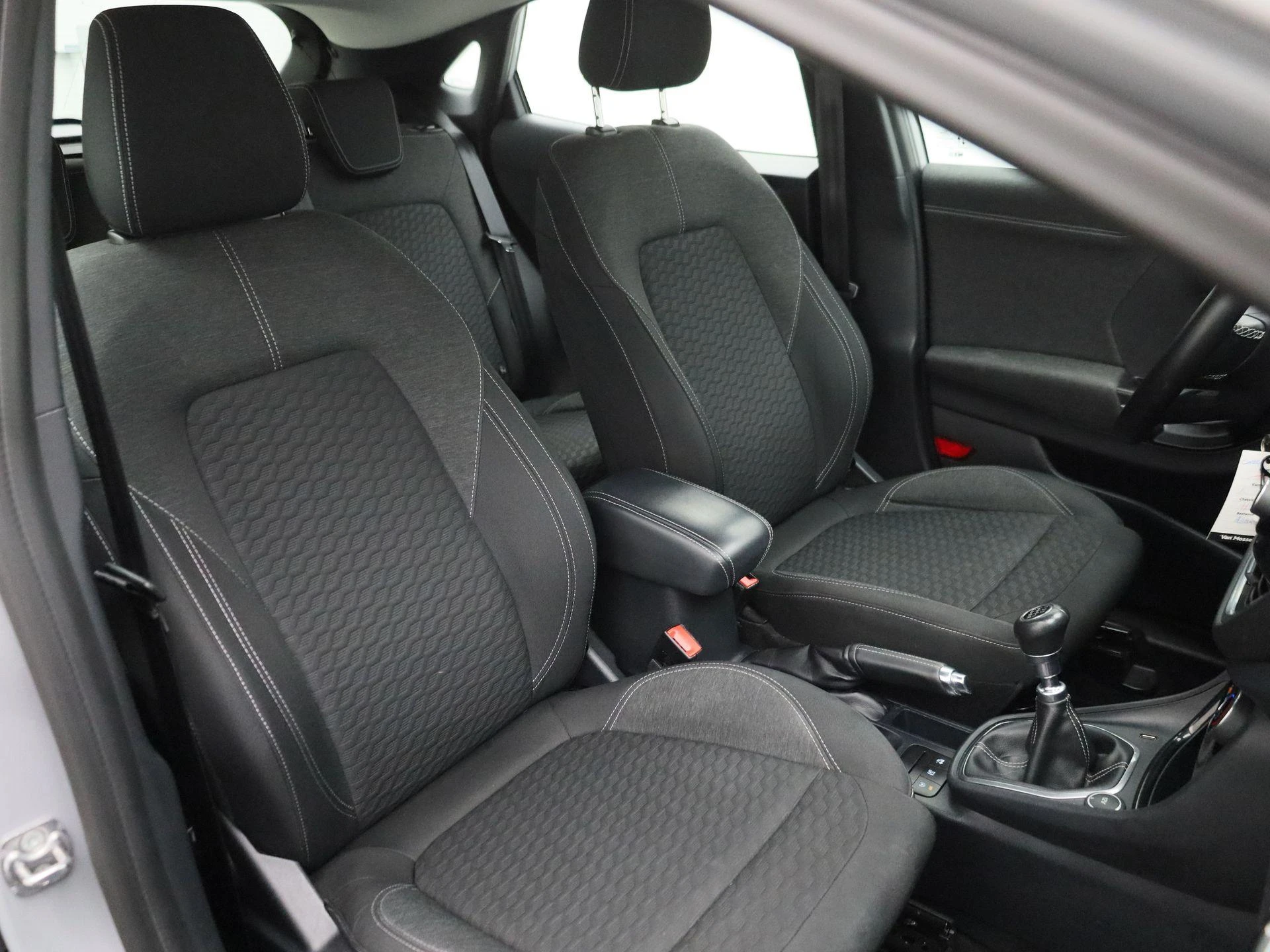 Ford Puma 1.0 EcoBoost Hybrid Titanium
