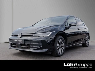 Volkswagen Golf VIII 1.5 eTSI DSG Goal Pano, AHK, Rear-View