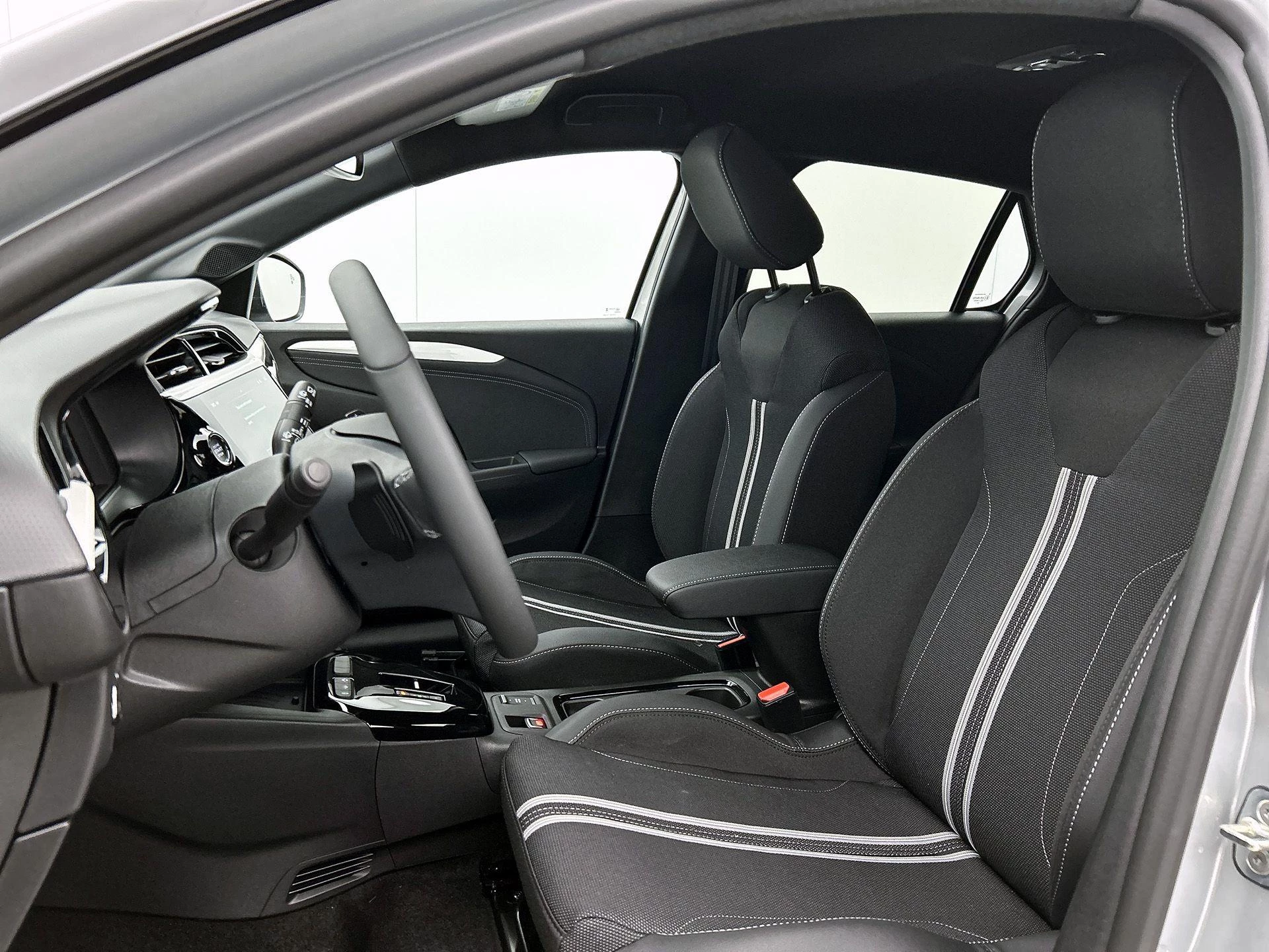 Opel-Corsa-image-31