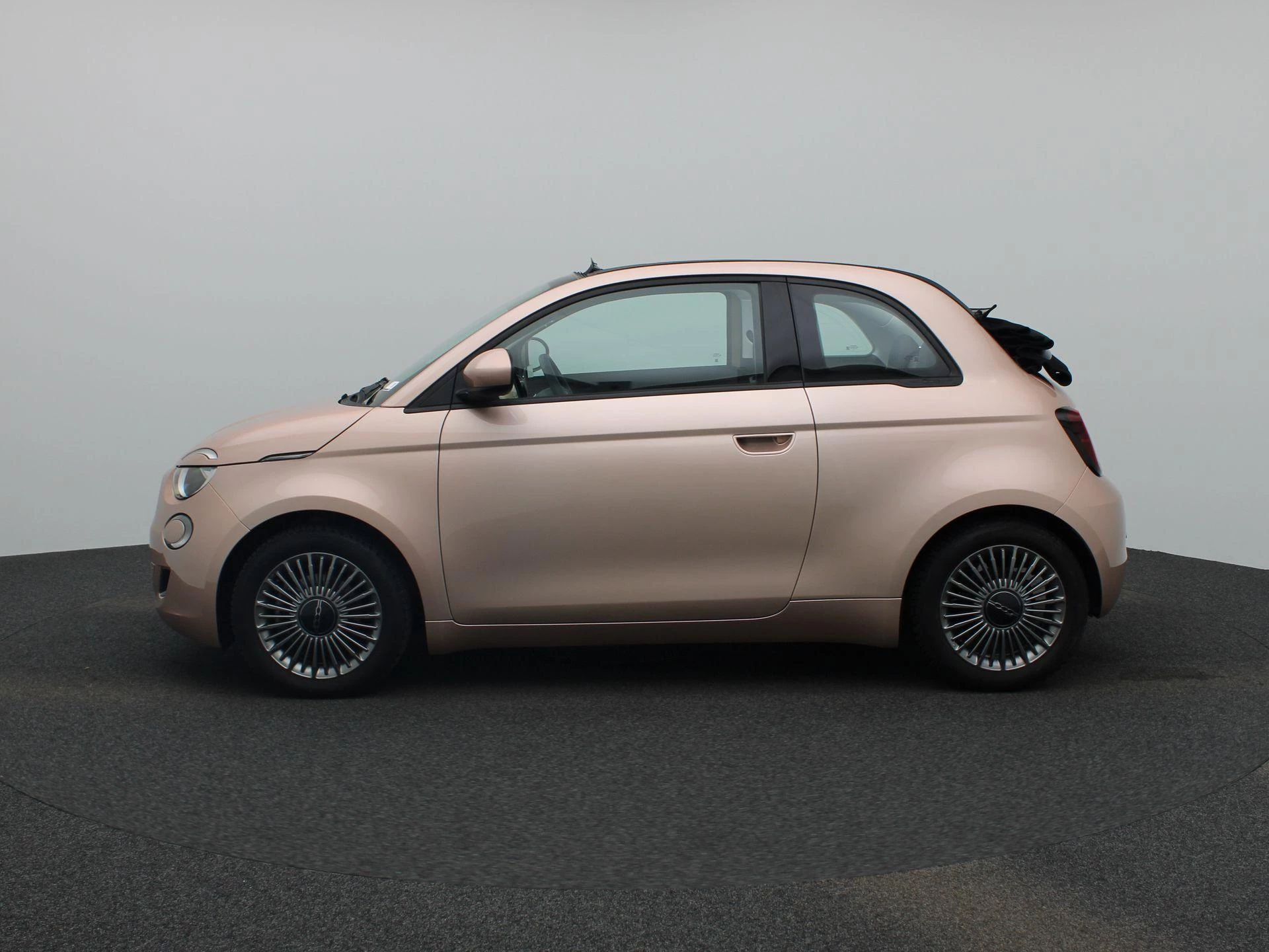 Fiat-500C-image-3