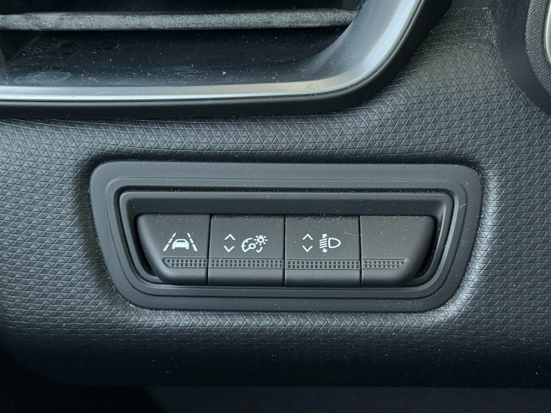 Renault-Clio-image-21