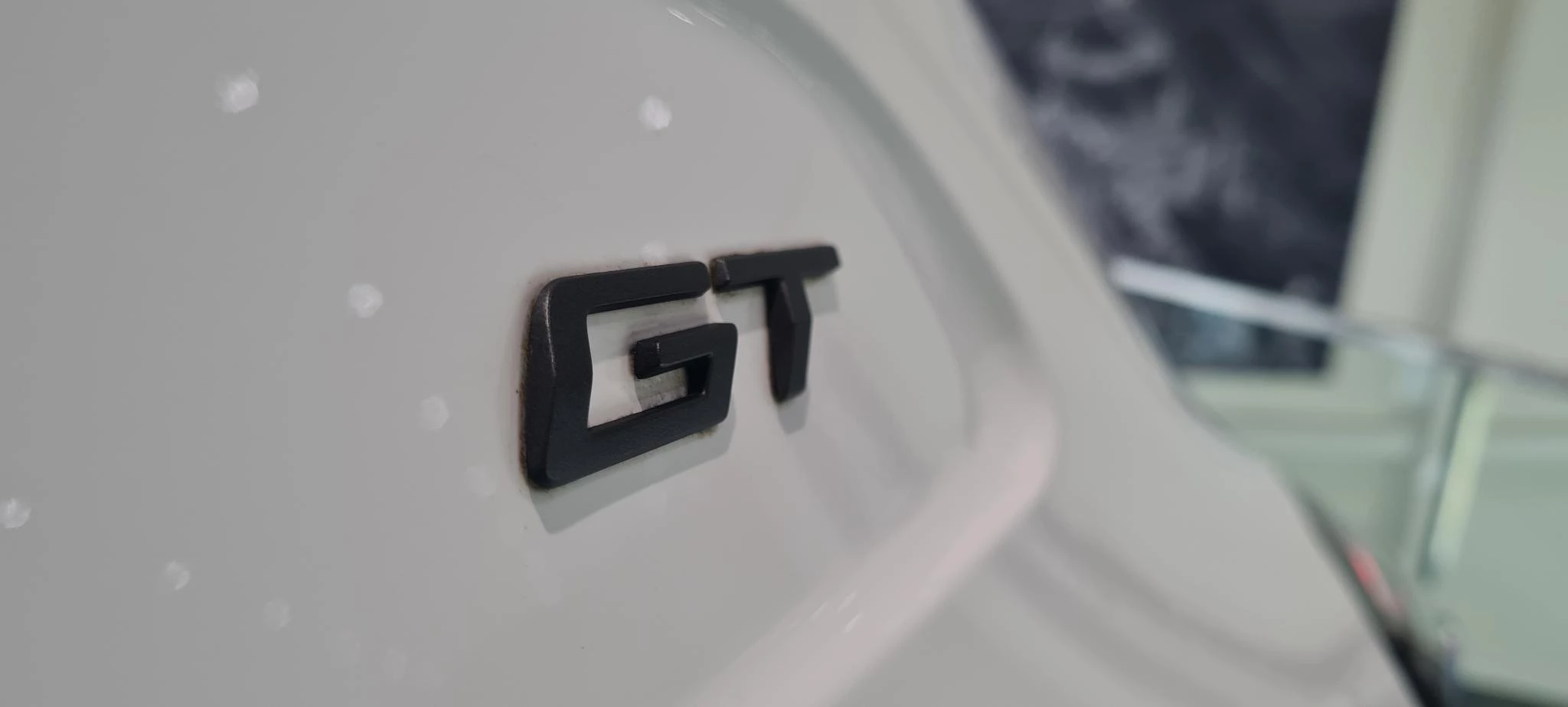 Peugeot 208 Hybrid 100 e-DCS6 GT