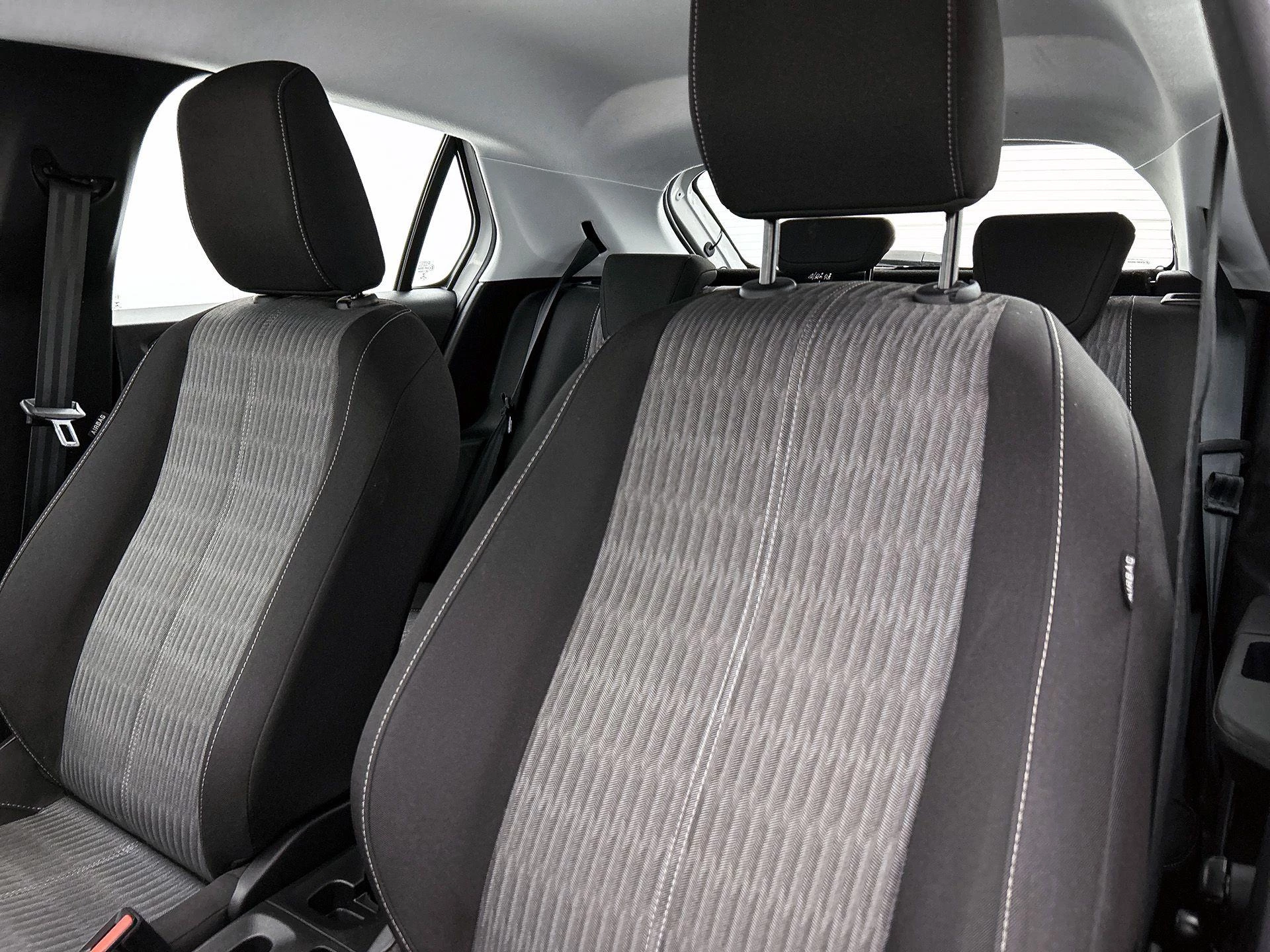 Opel-Corsa-image-10