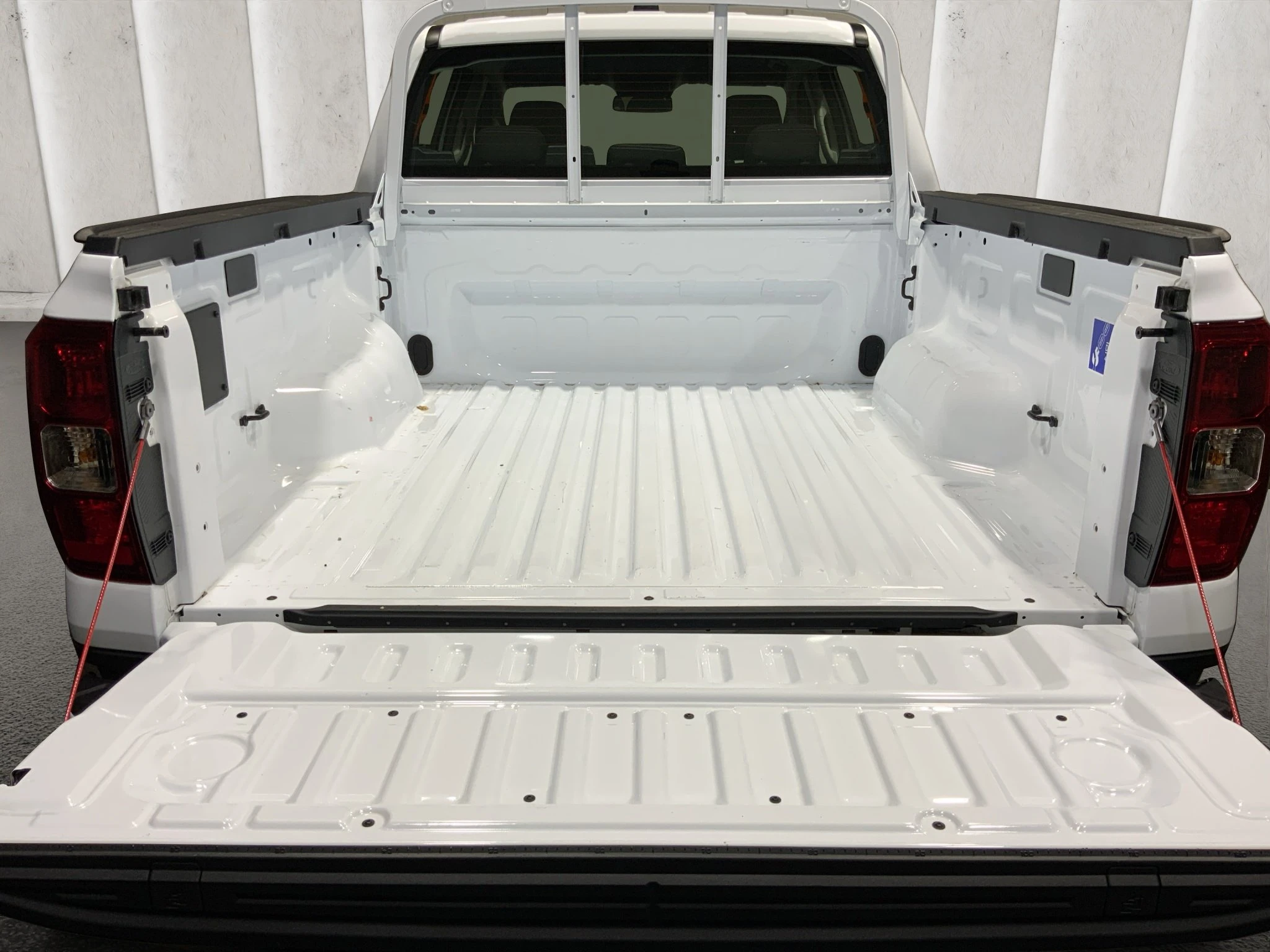 Ford Ranger XLT 2.0 EcoBlue 125kW DoKa 4x4 Pick-Up. 4-türig
