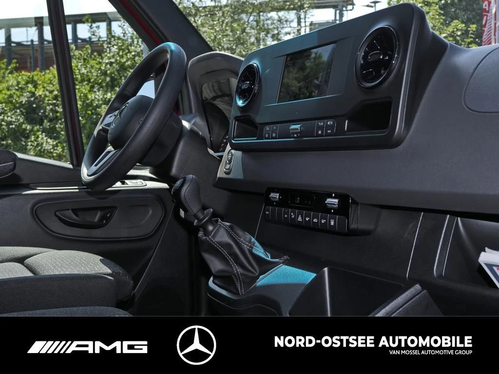 Mercedes-Benz Sprinter 311 TOURER ROLLSTUHLLIFT KAMERA MBUX