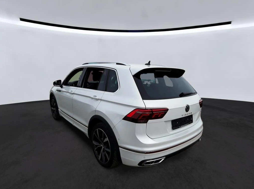 Volkswagen-Tiguan-image-2