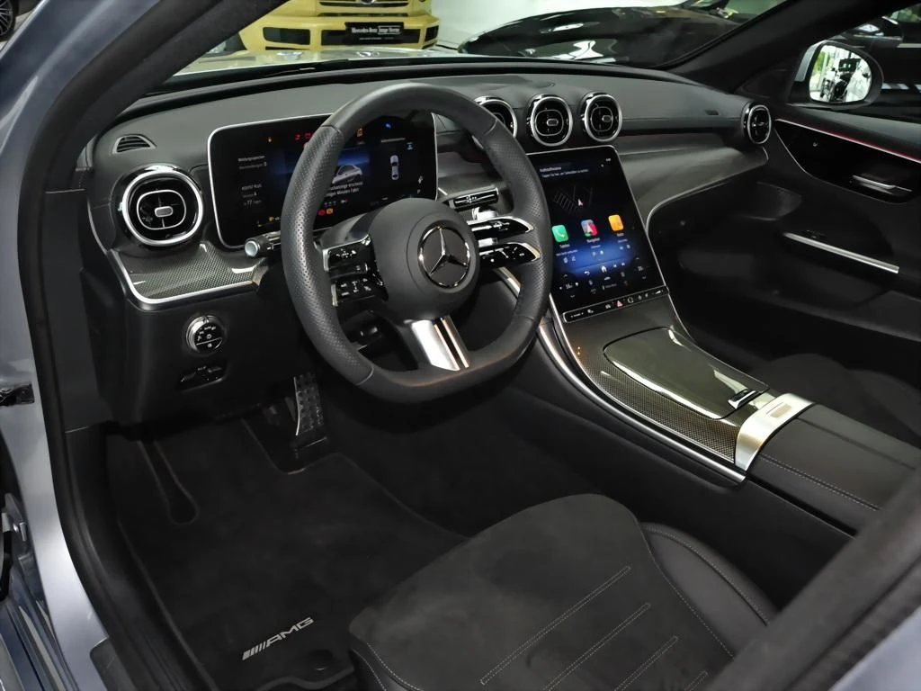 Mercedes-Benz-C-Klasse 300-image-8
