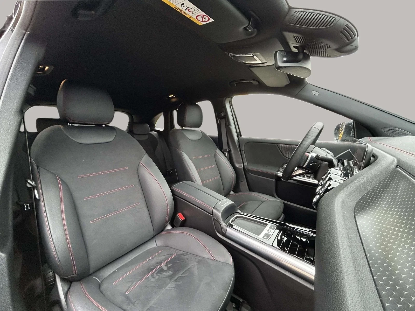 Mercedes-Benz-EQA-image-11