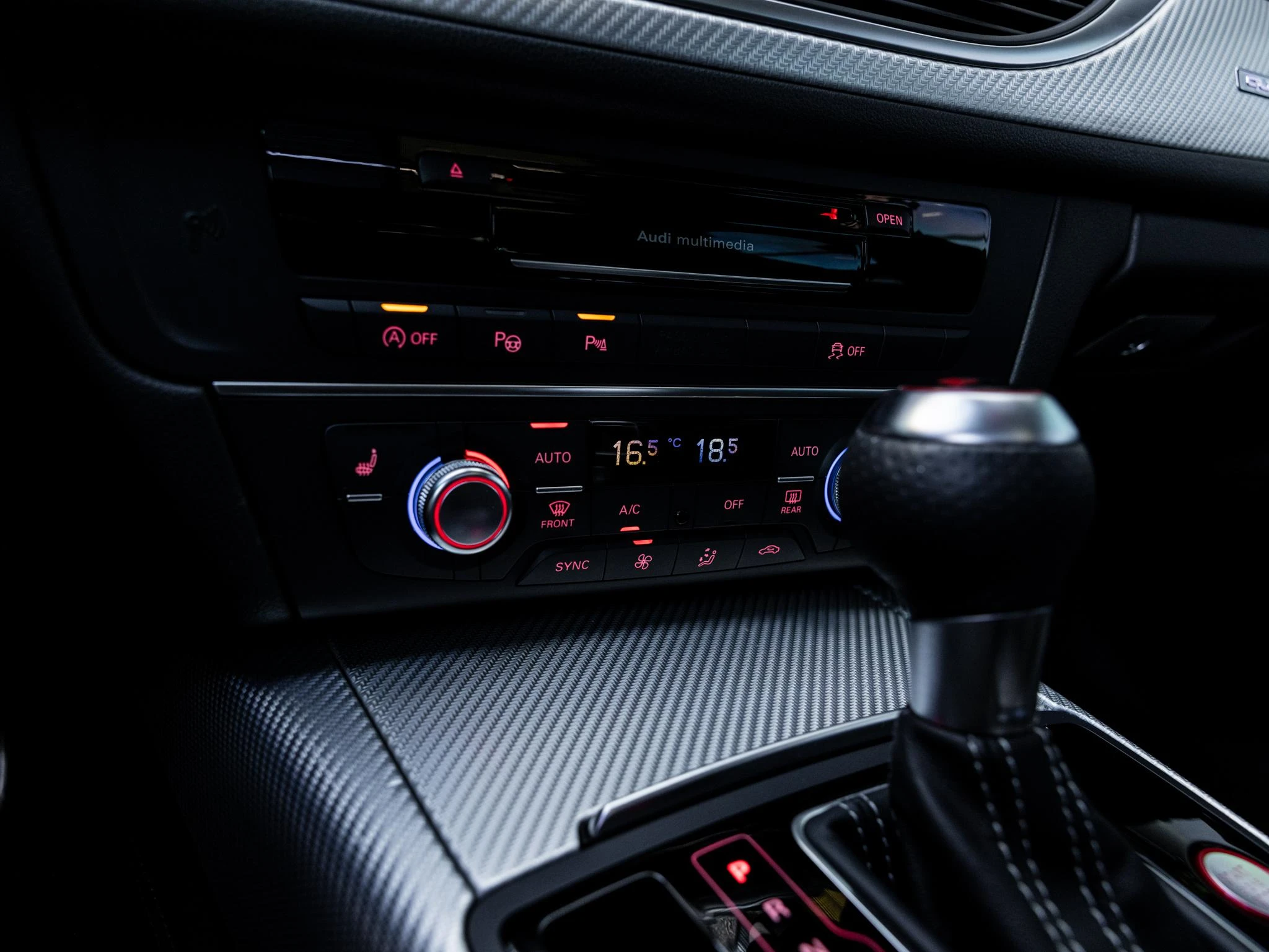 Audi-RS6-image-44