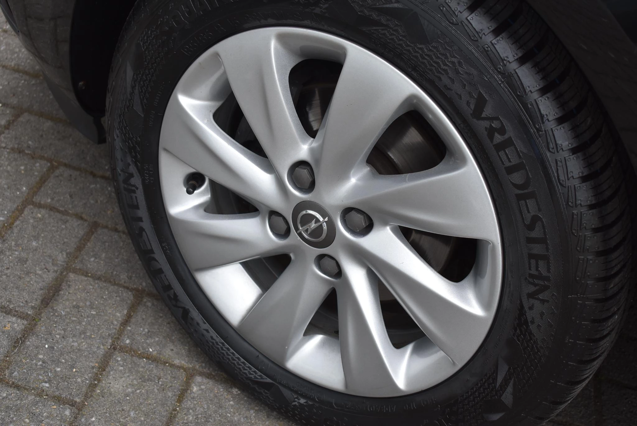 Opel-Corsa-image-10