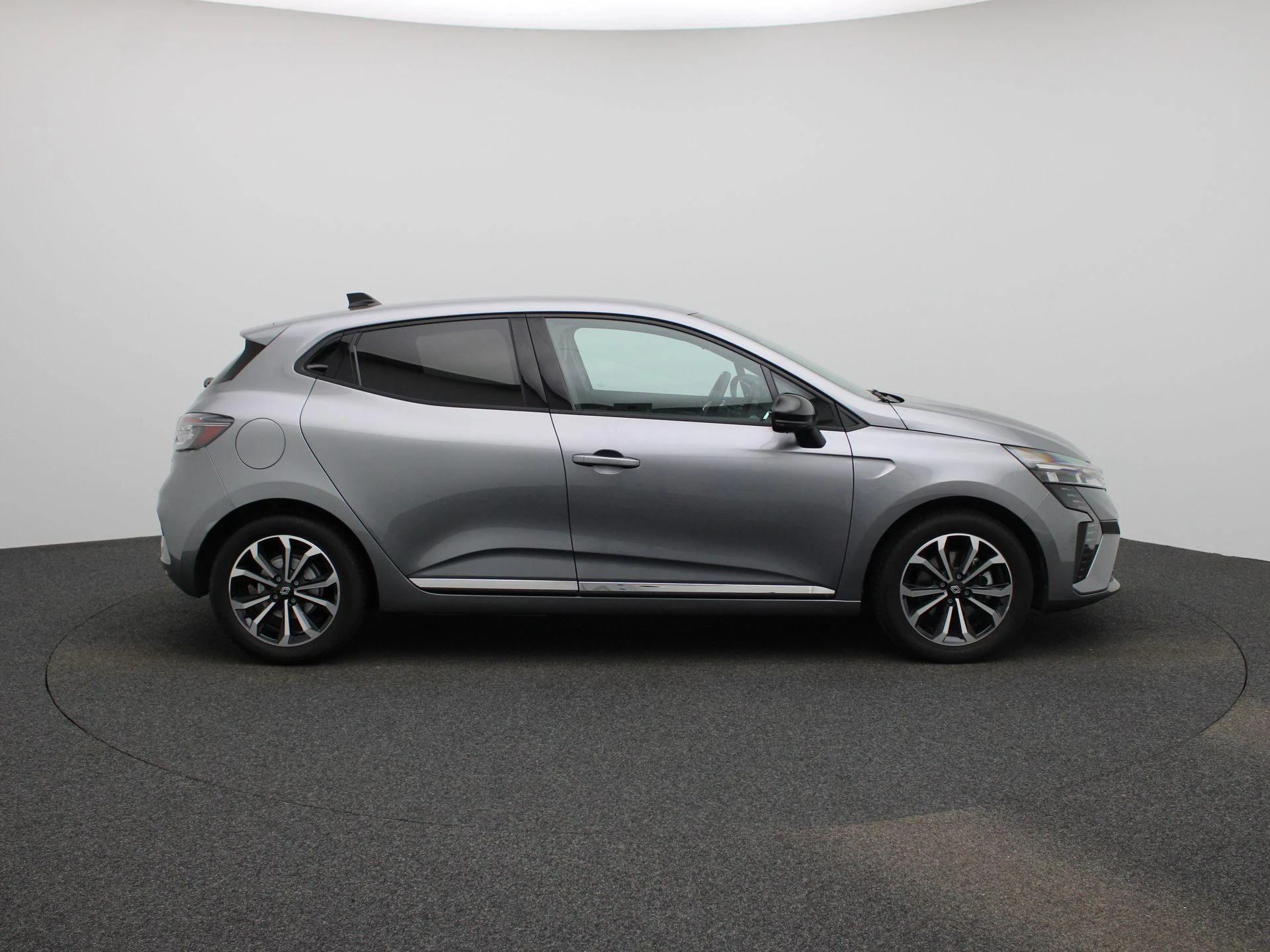 Renault-Clio-image-5