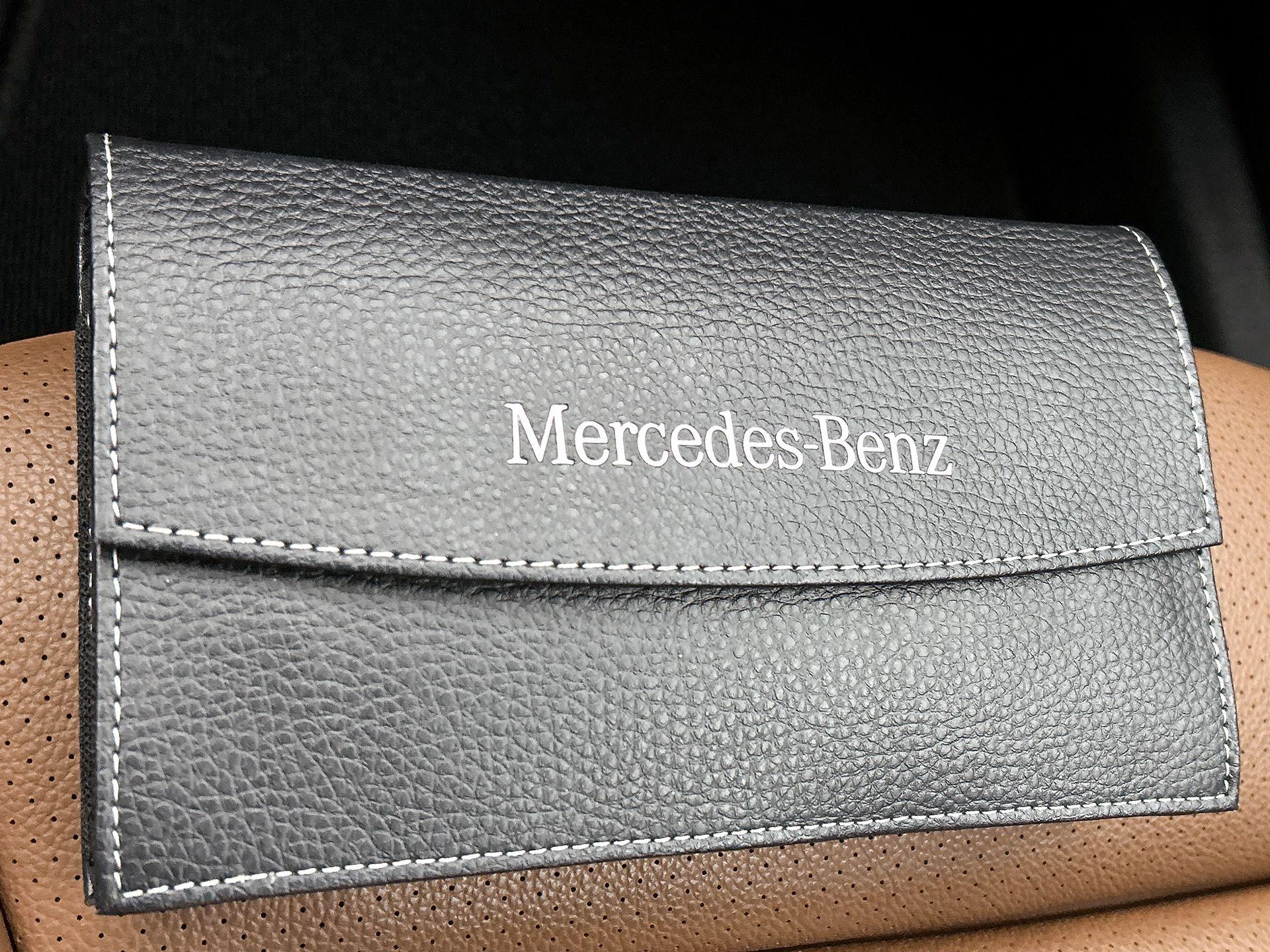 Mercedes-Benz-C-Klasse-image-23