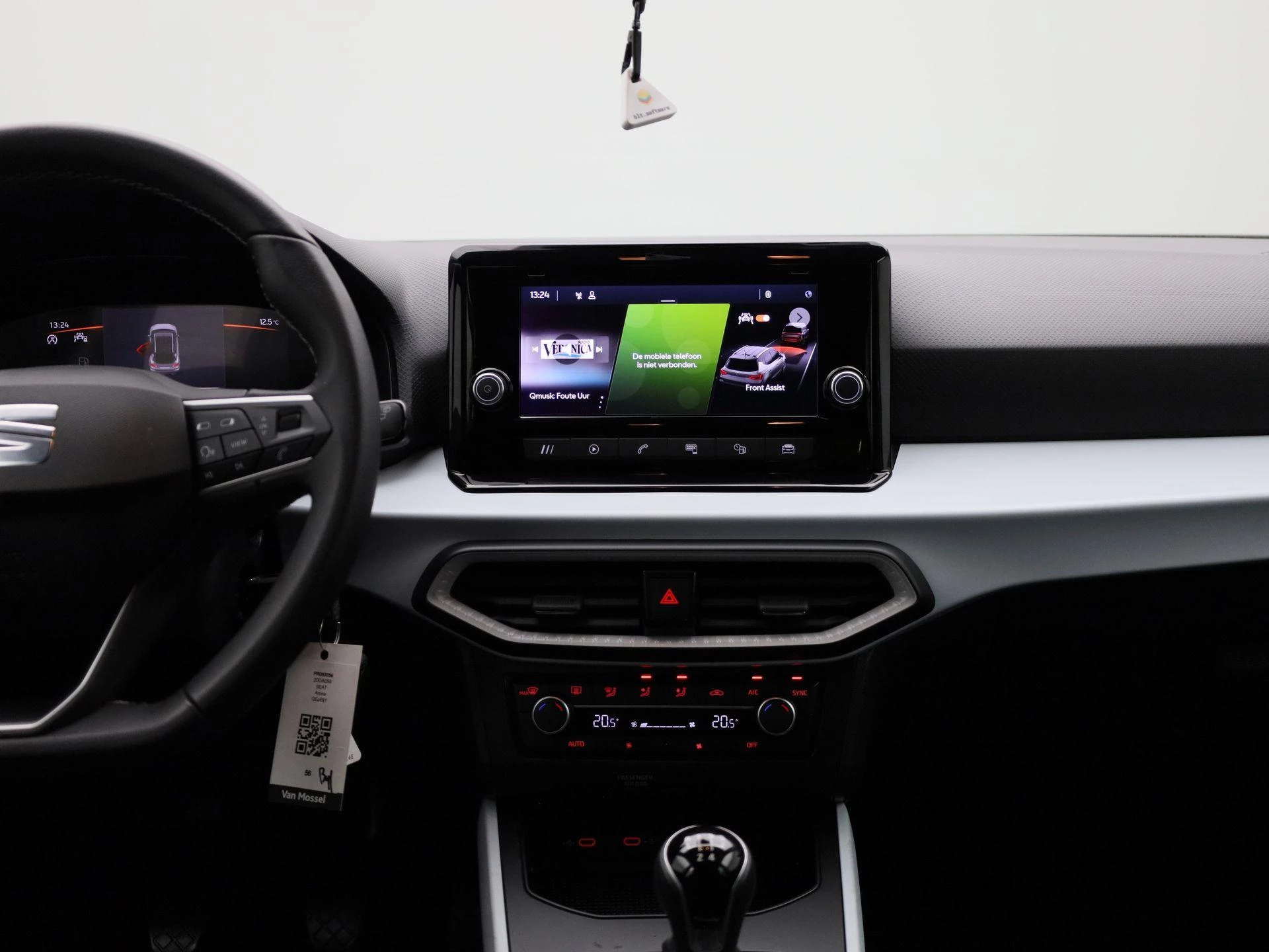 SEAT-Arona-image-10