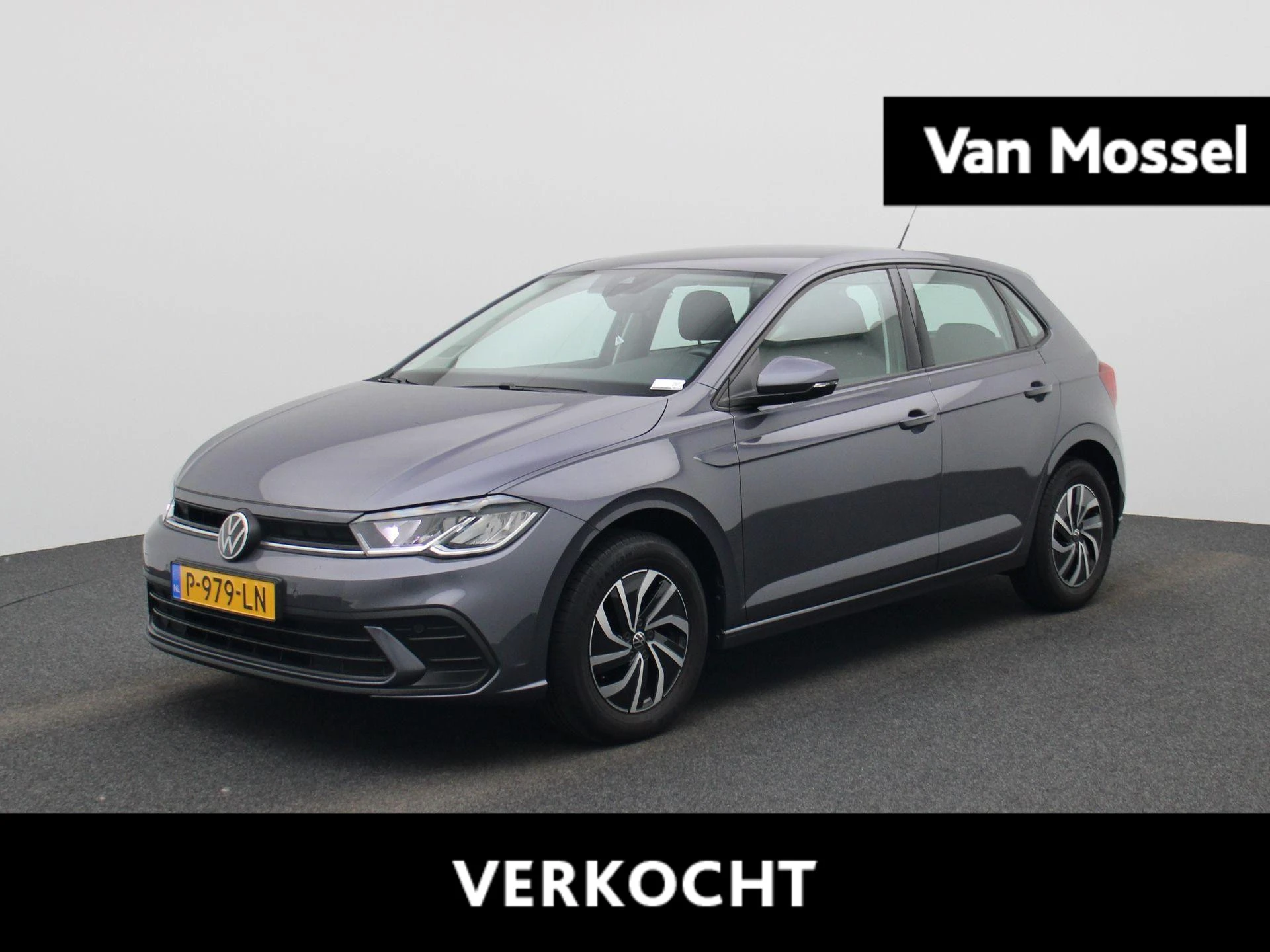 Volkswagen-Polo-image-0