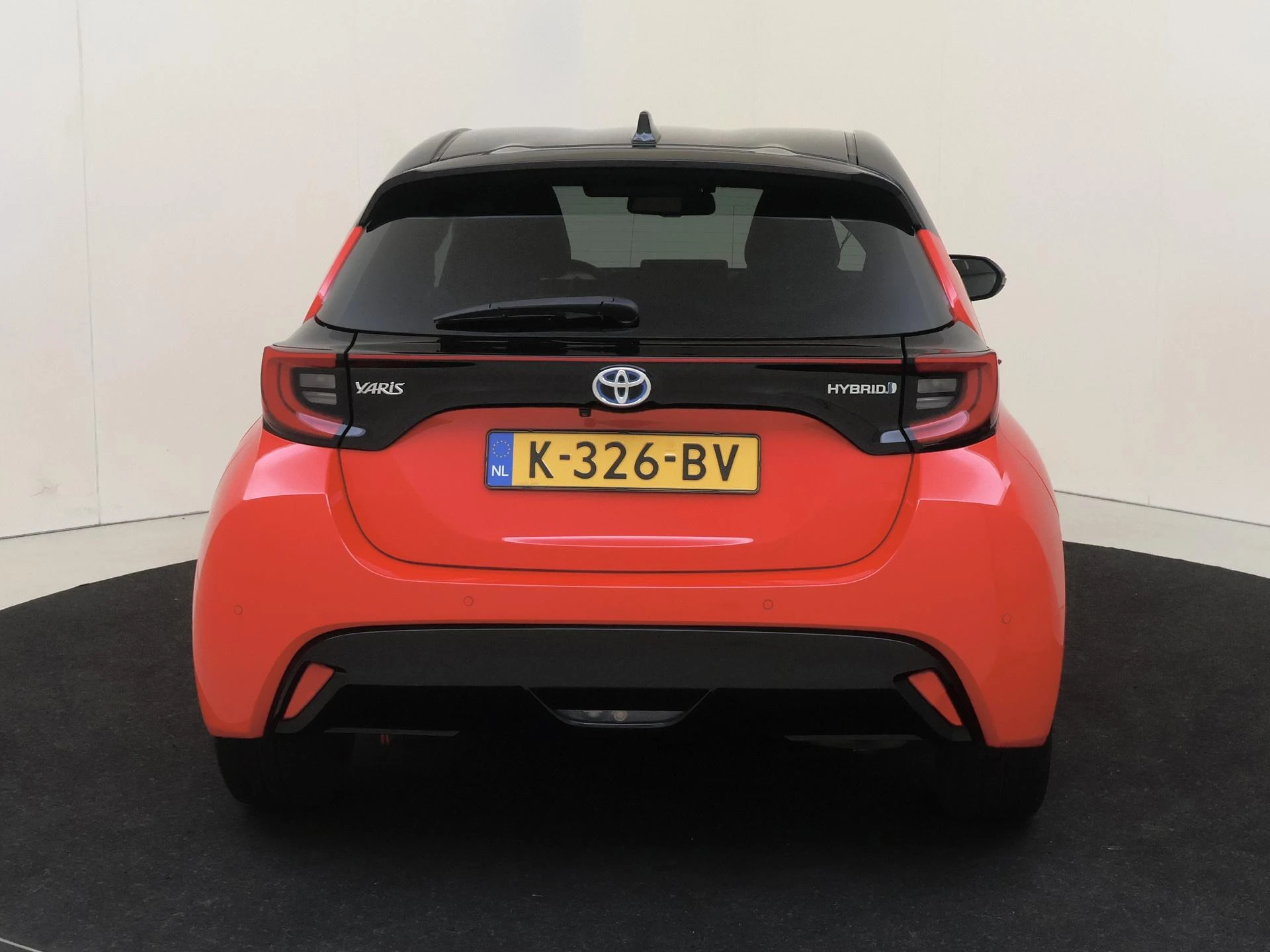 Toyota-Yaris-image-6