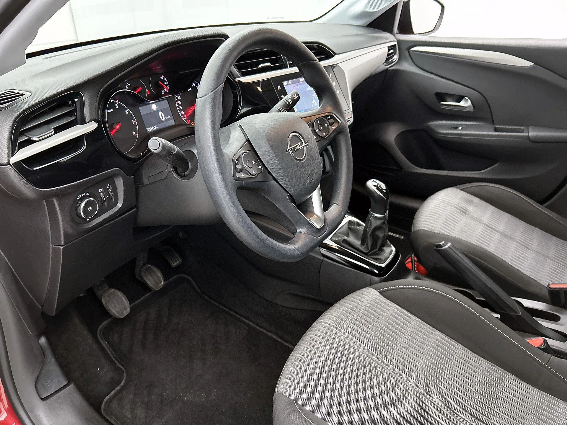 Opel-Corsa-image-20