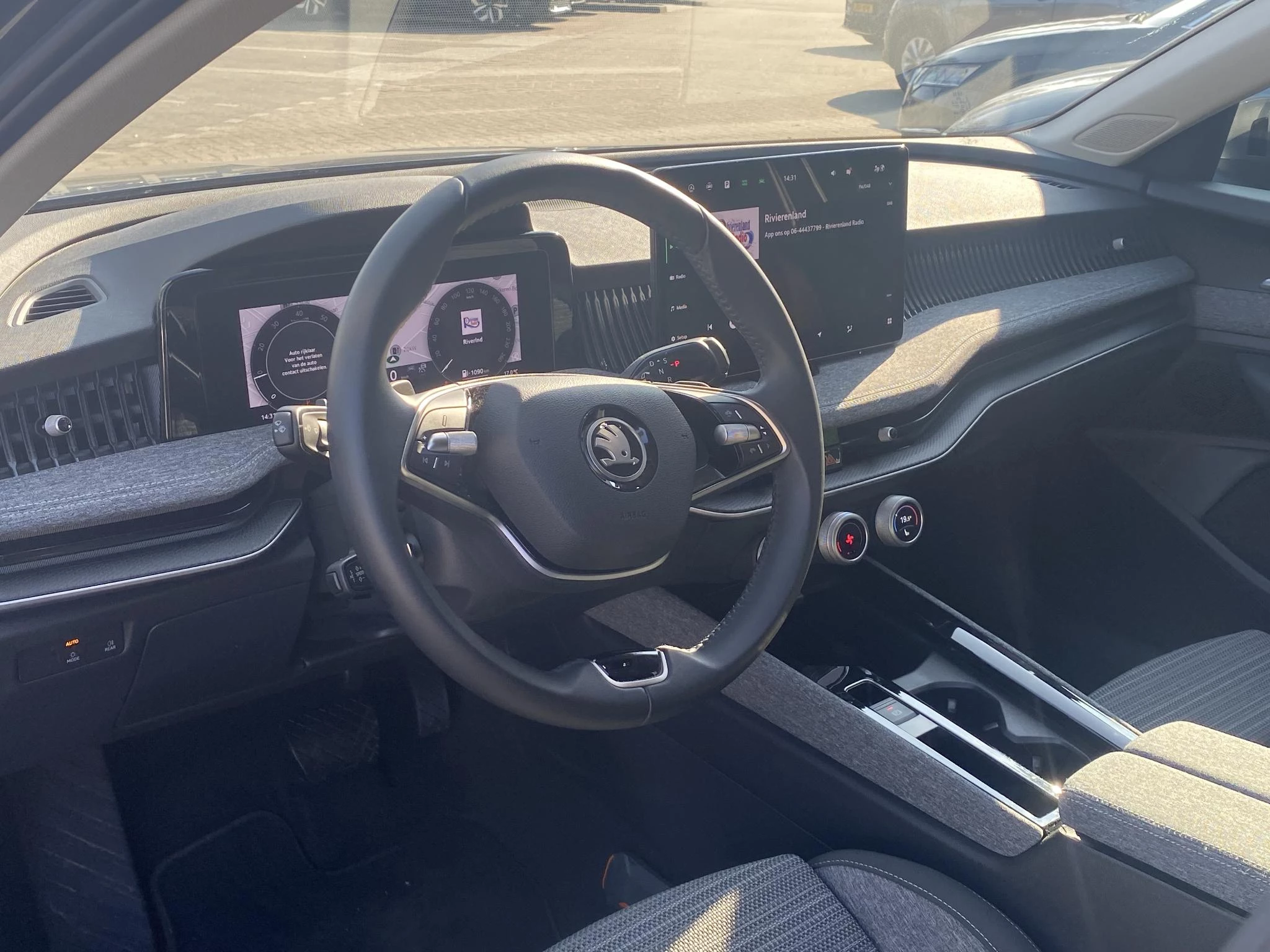 Škoda-Superb-image-6