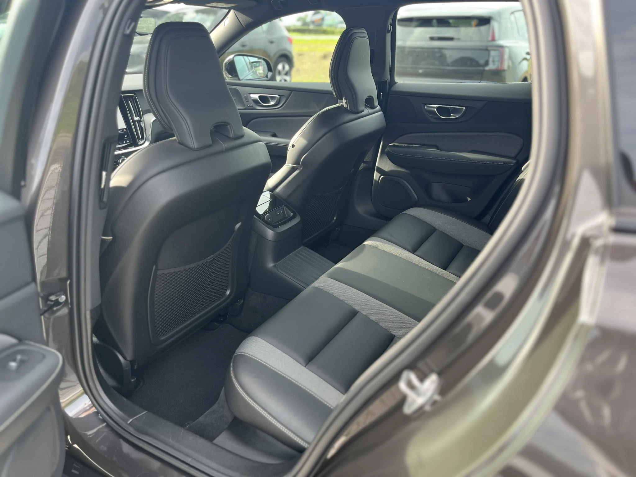 Volvo-V60-image-9