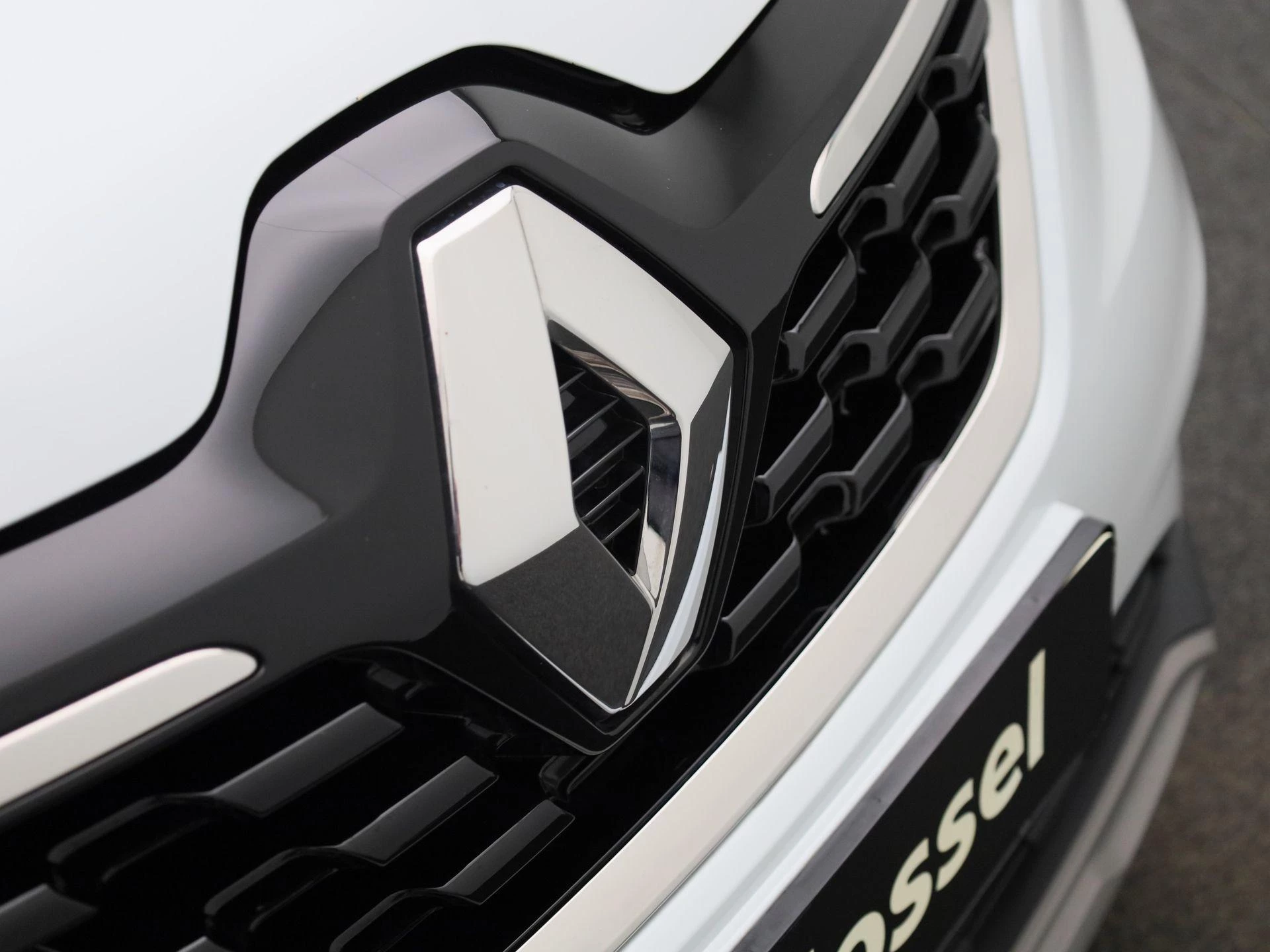 Renault-Arkana-image-31