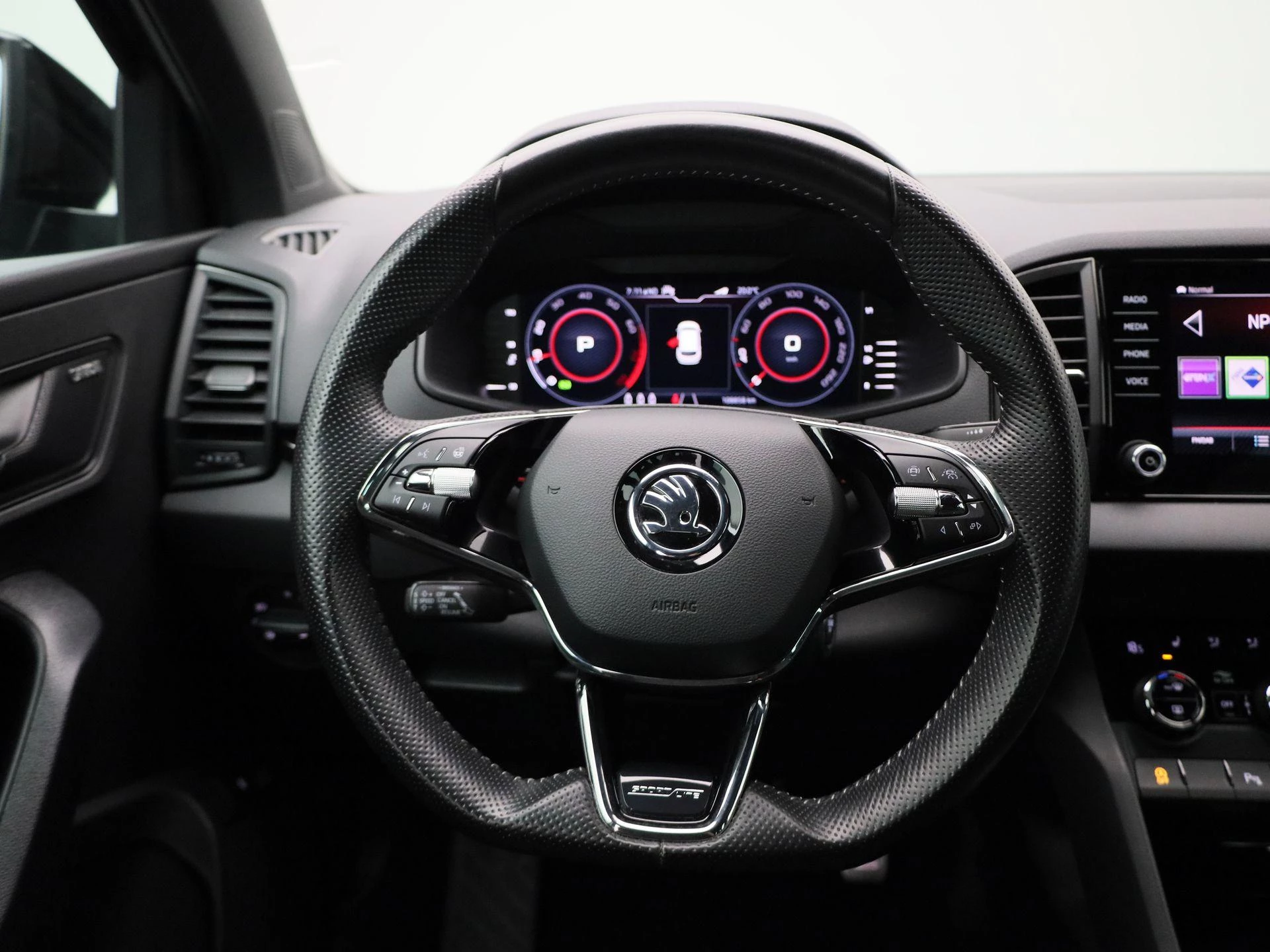 Škoda-Karoq-image-6